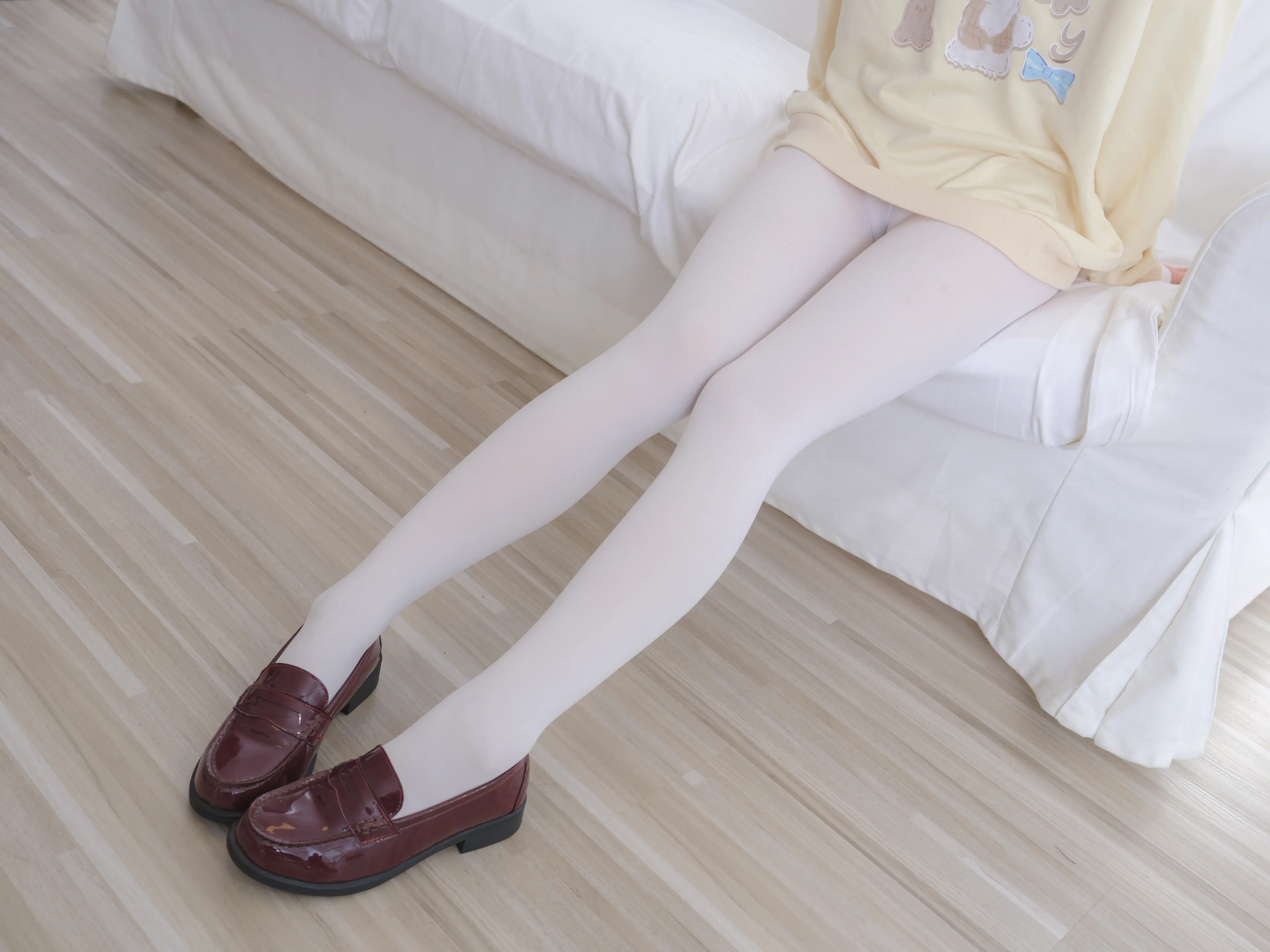 森萝财团 雨云 04E [108P]