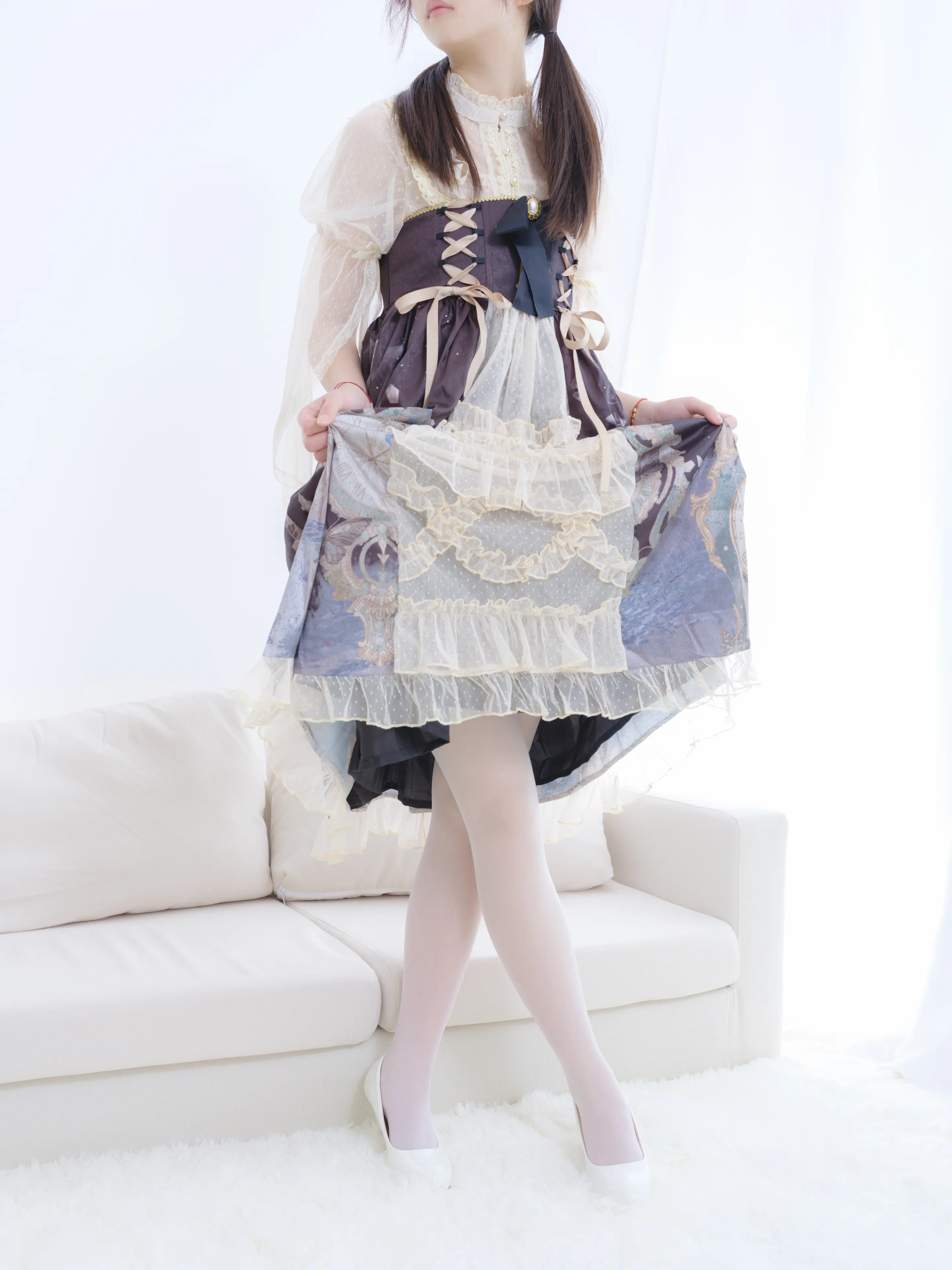 森萝财团 雨云 07E [142P]