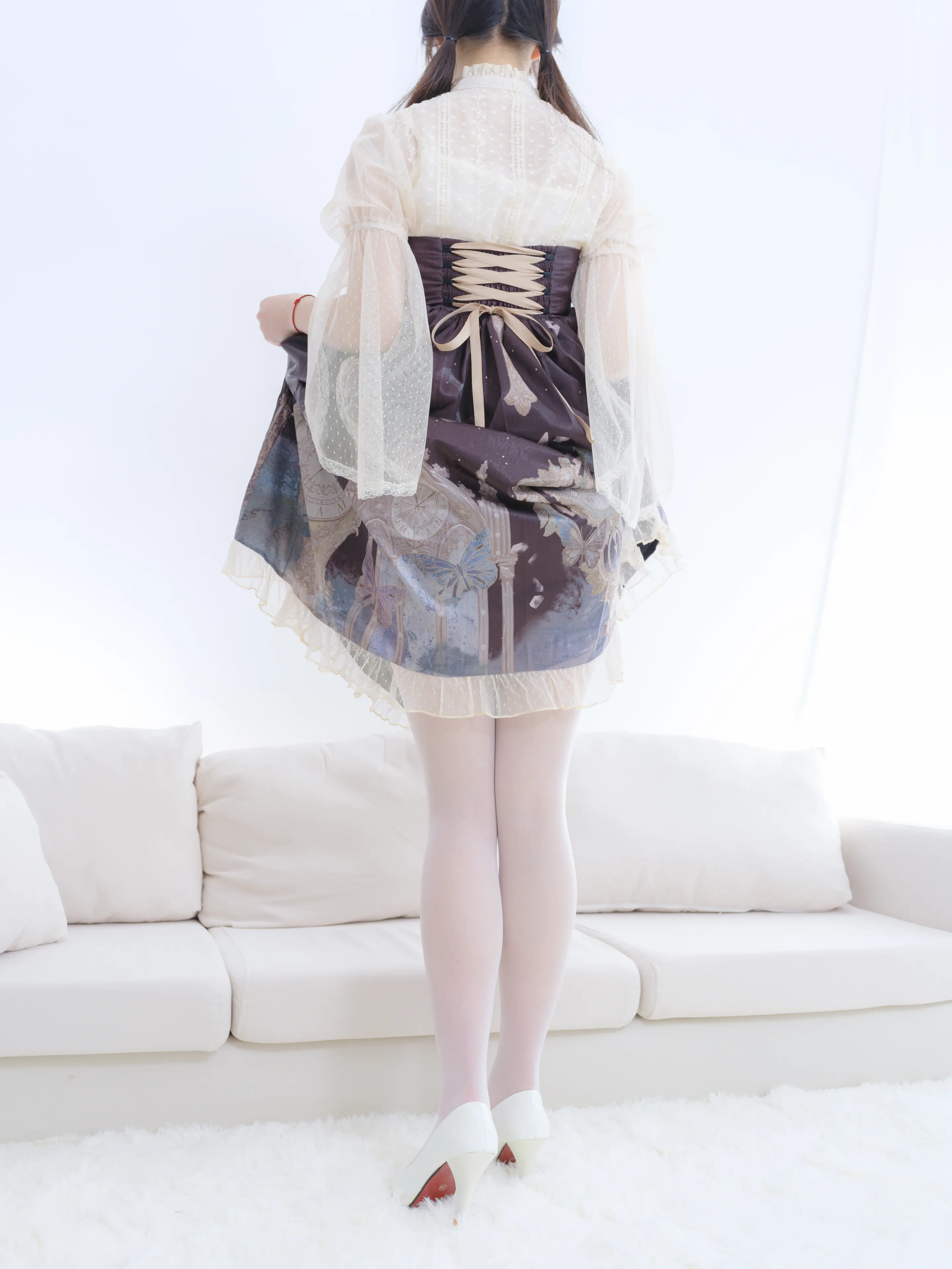 森萝财团 雨云 07E [142P]