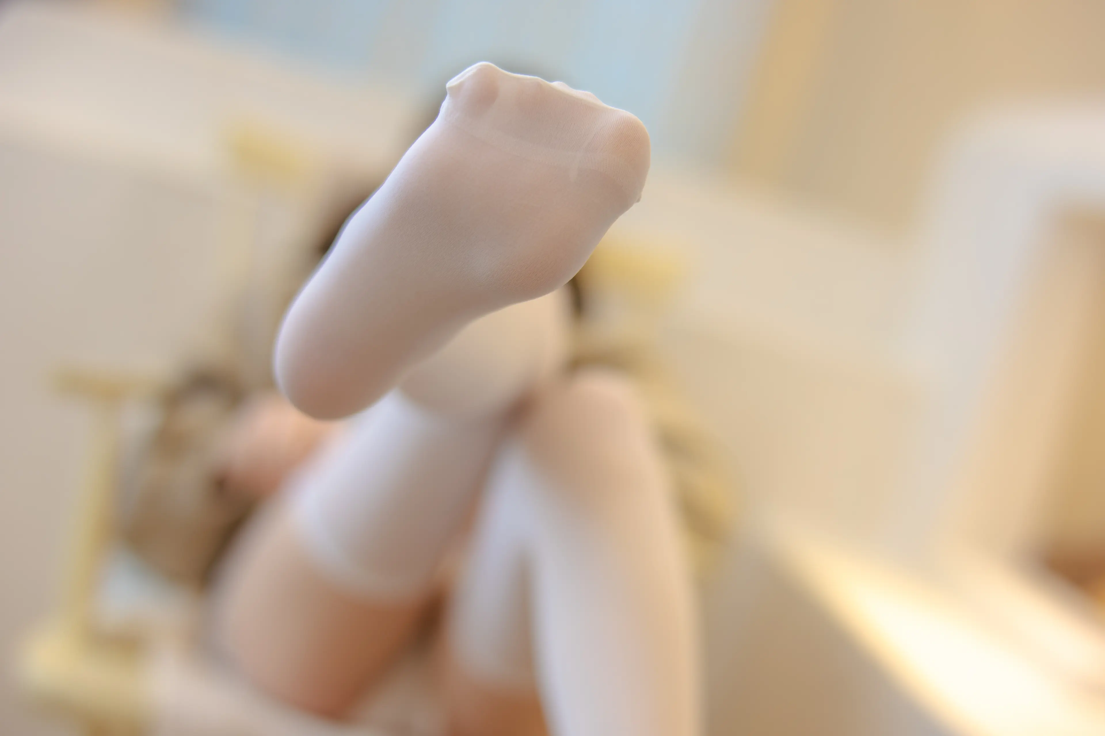 森萝财团 AIKA万元私定 浴缸少女 全裸泡泡浴 [158P]