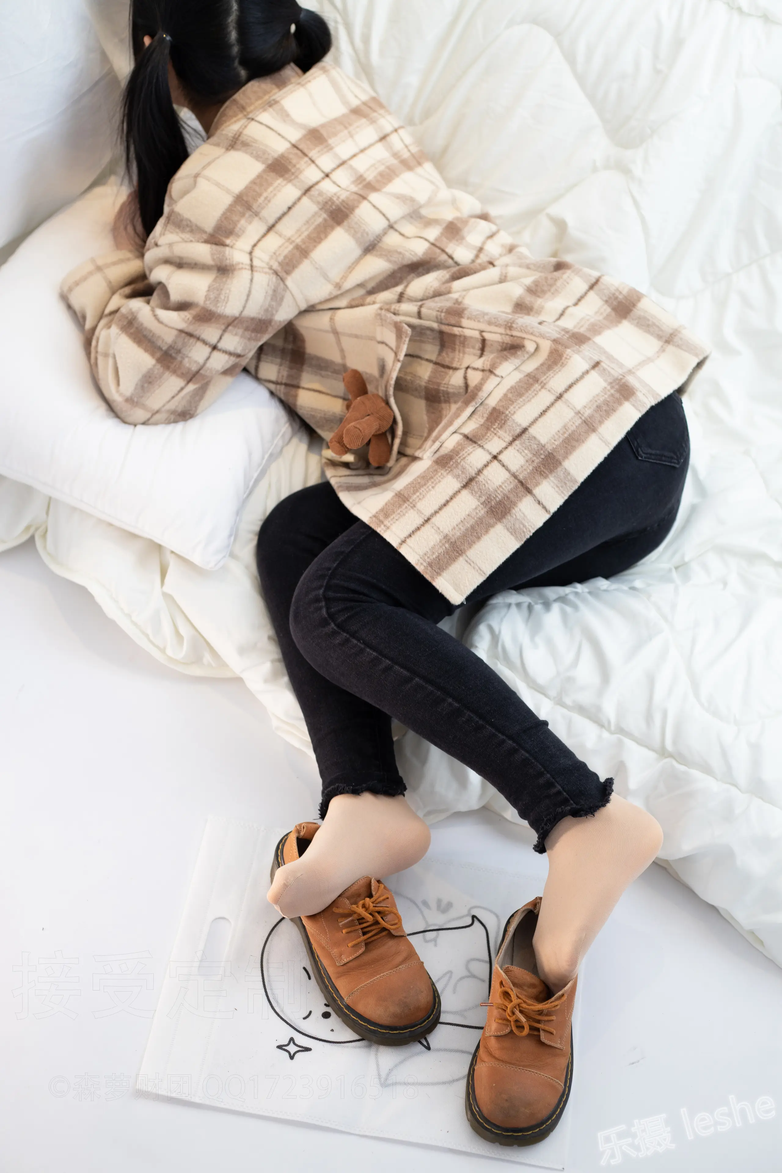 森萝财团 ALPHA 初冬肉丝妹妹泡脚 [121P]