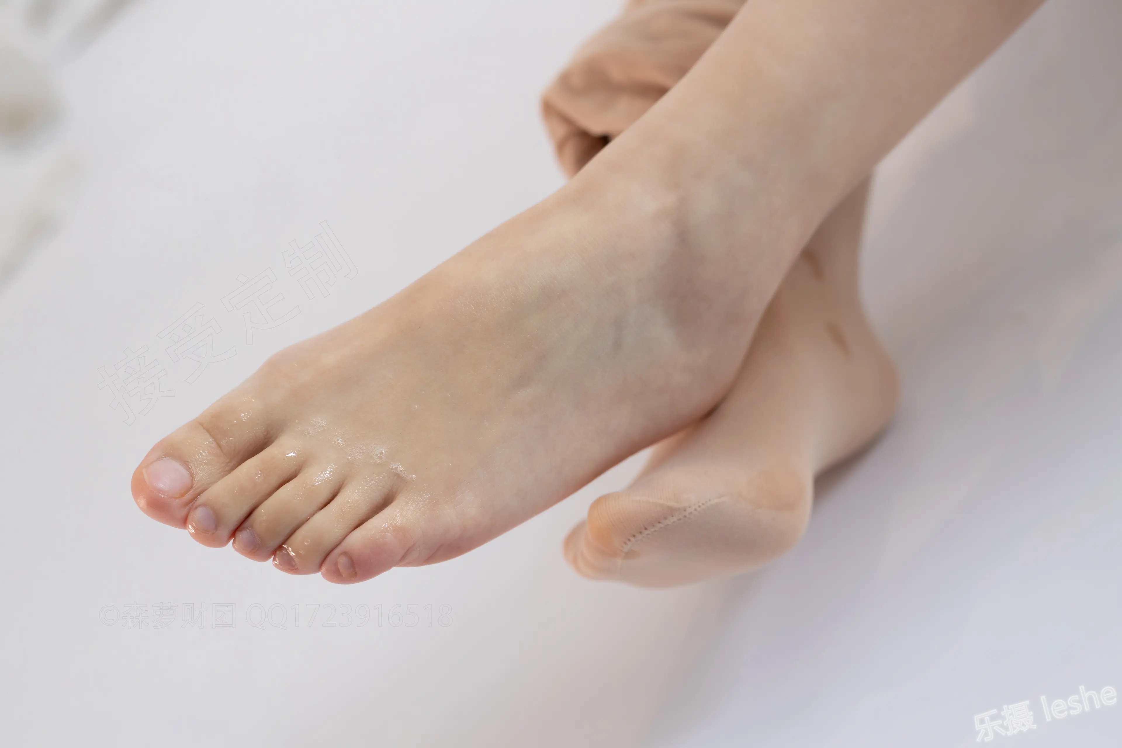 森萝财团 ALPHA 初冬肉丝妹妹泡脚 [121P]