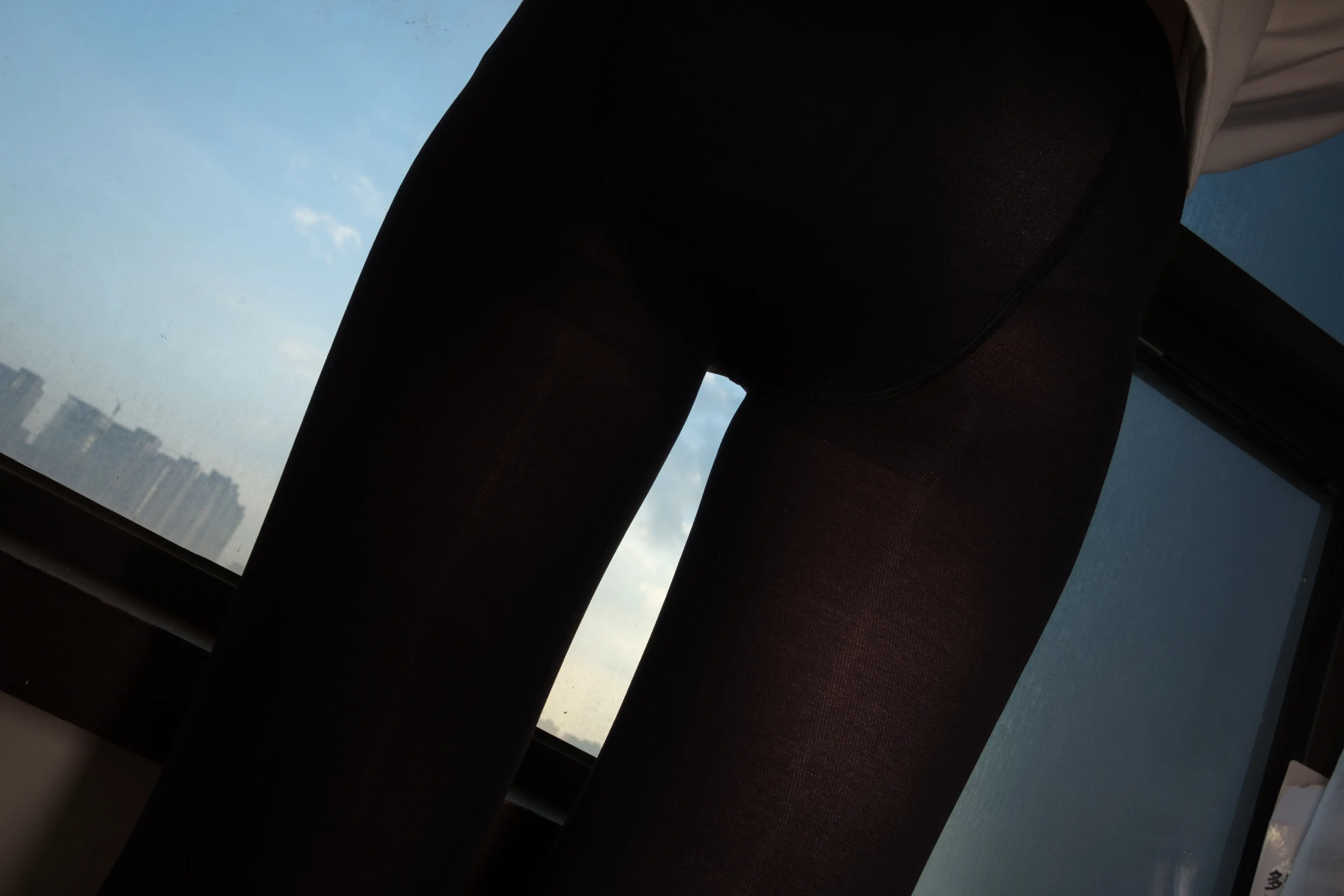 森萝财团 ALPHA 包臀黑丝 [135P]