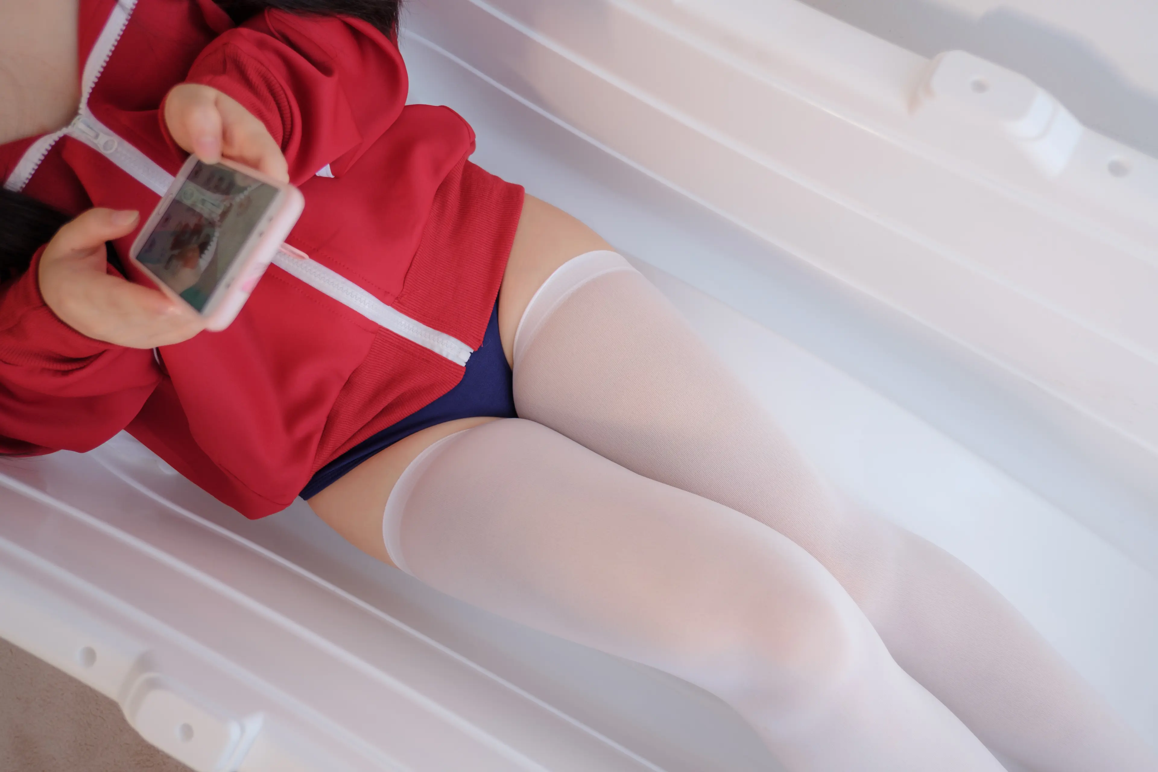 森萝财团 ALPHA 白丝红衣死库水 [76P]