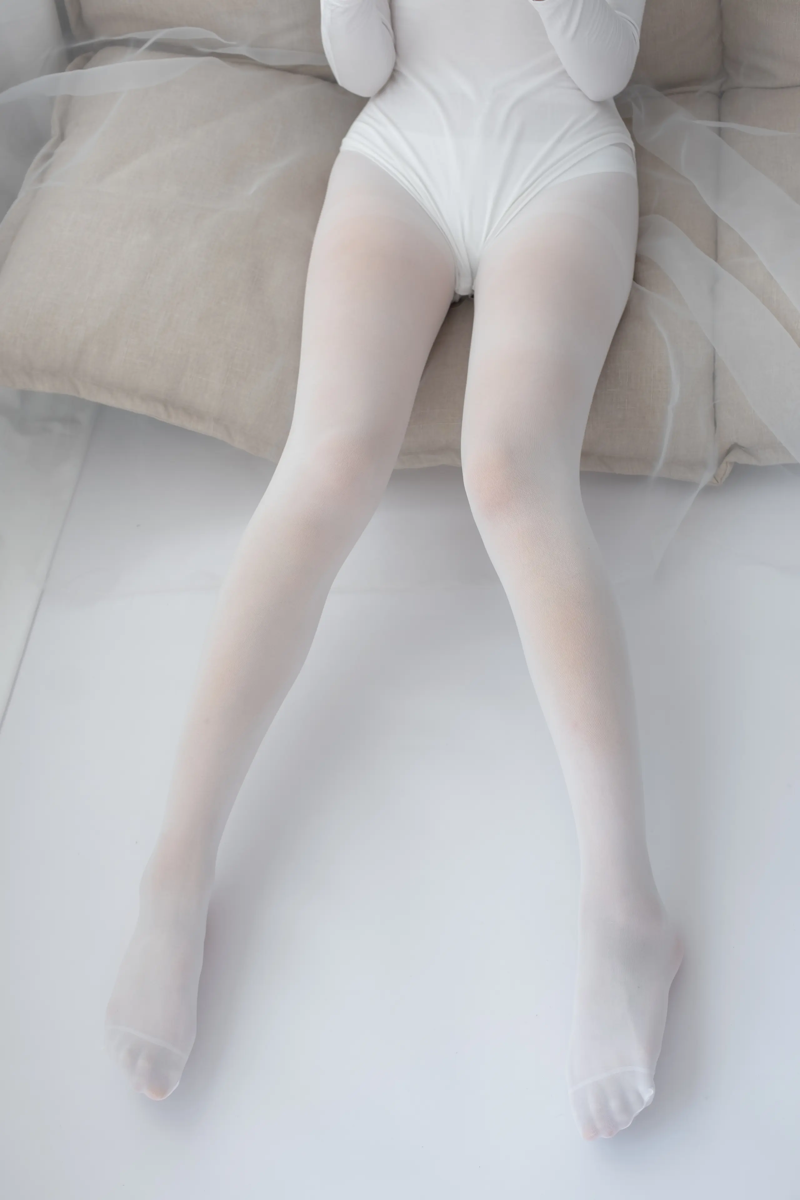 森萝财团 ALPHA 纯白丝足 纯纯的爱 [156P]