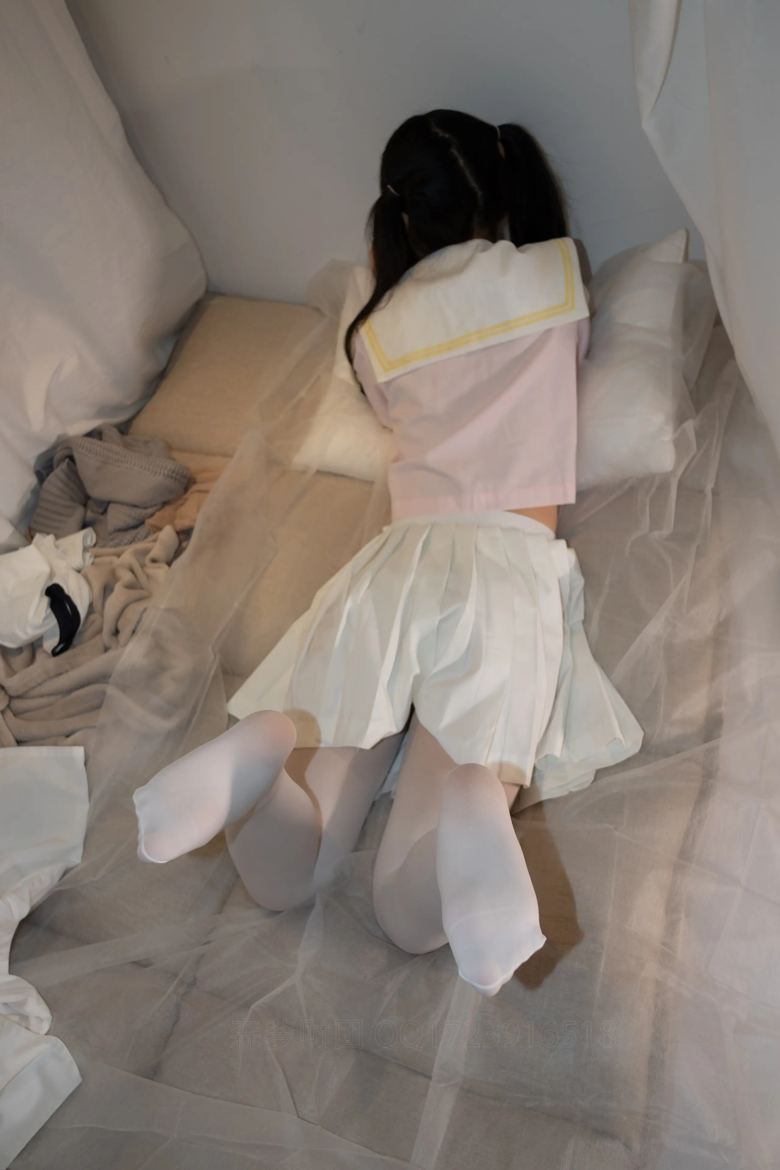 森萝财团 ALPHA 酒店粉红女孩SM白丝 [102P]