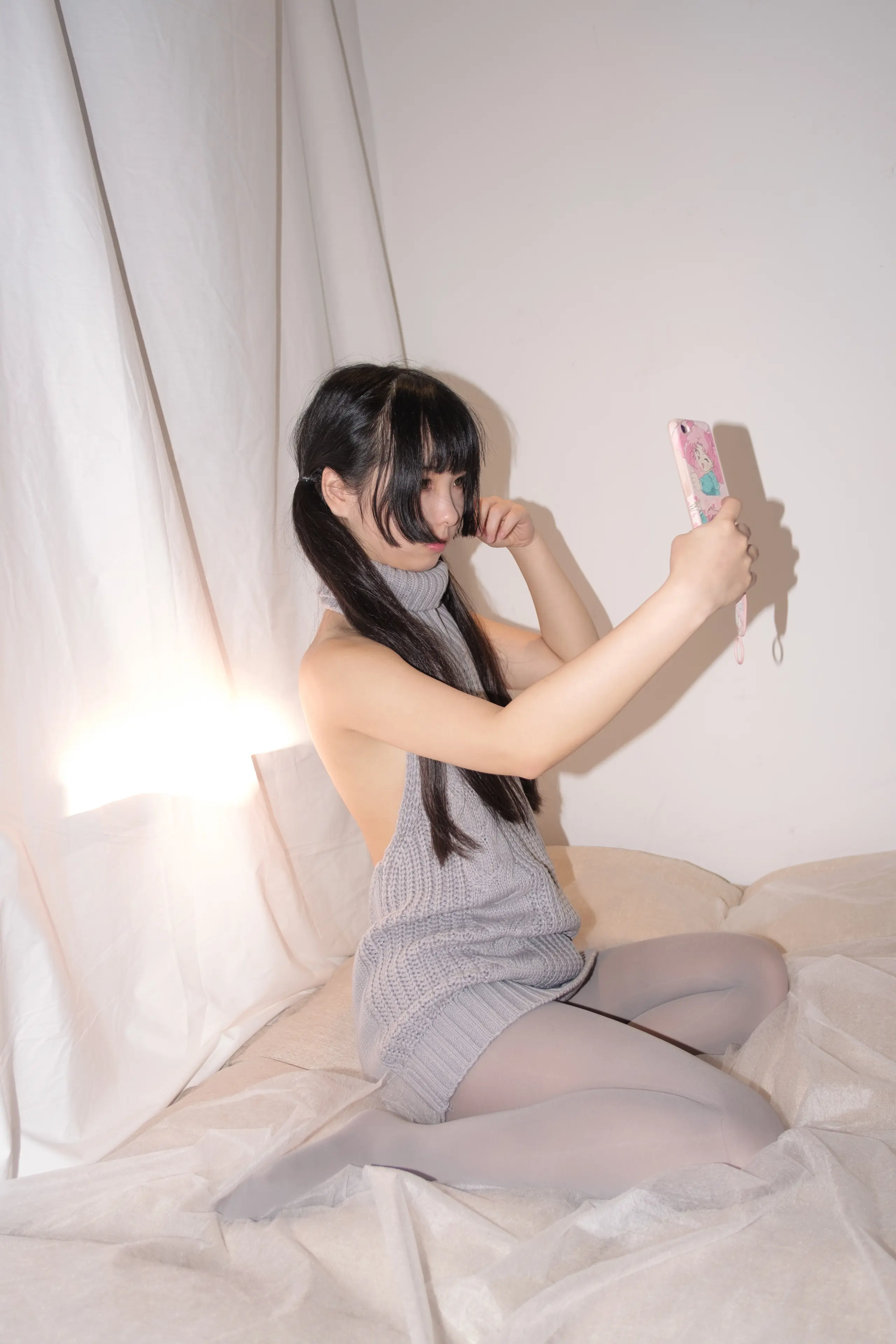 森萝财团 ALPHA 露背毛衣少女的丝秀 [98P]