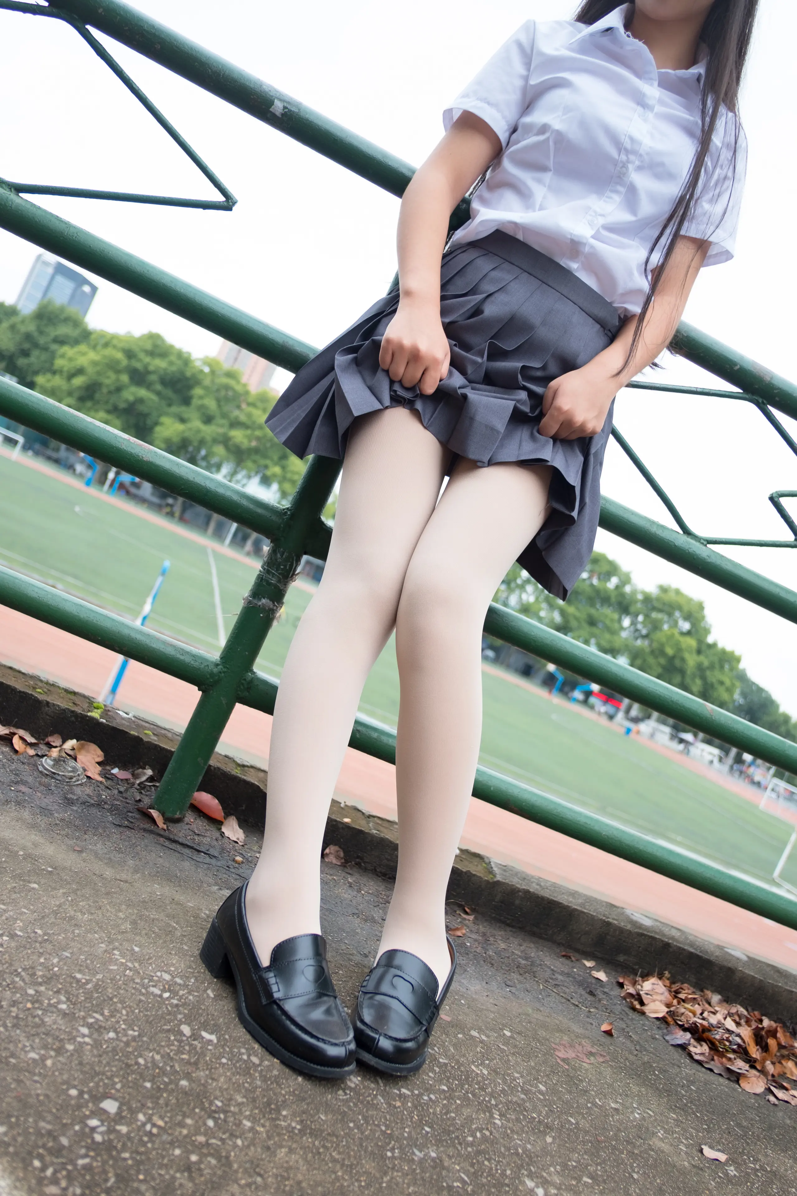 森萝财团 BETA 女生的白衬衣 [75P]