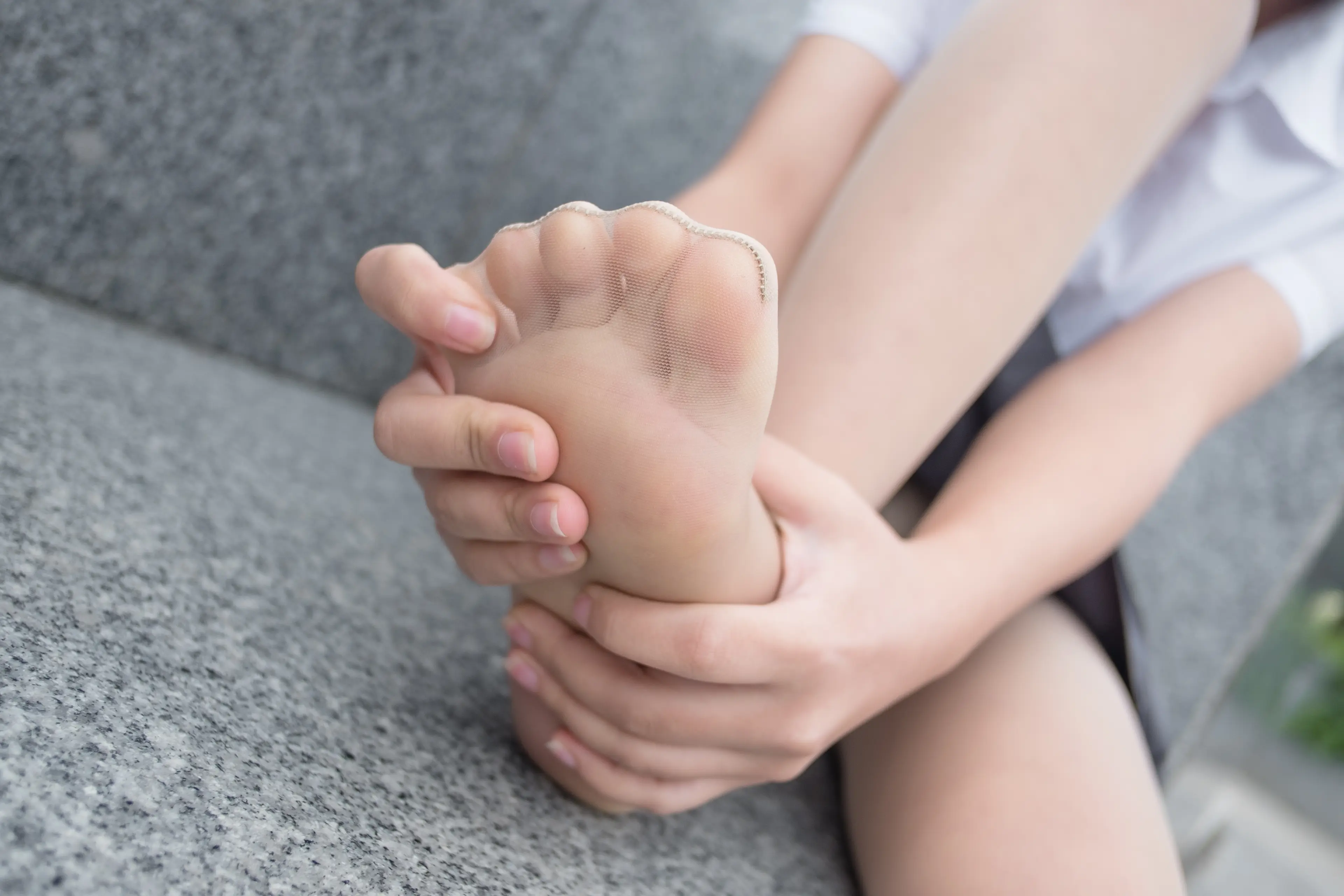 森萝财团 BETA 学妹户外肉丝美足 [87P]