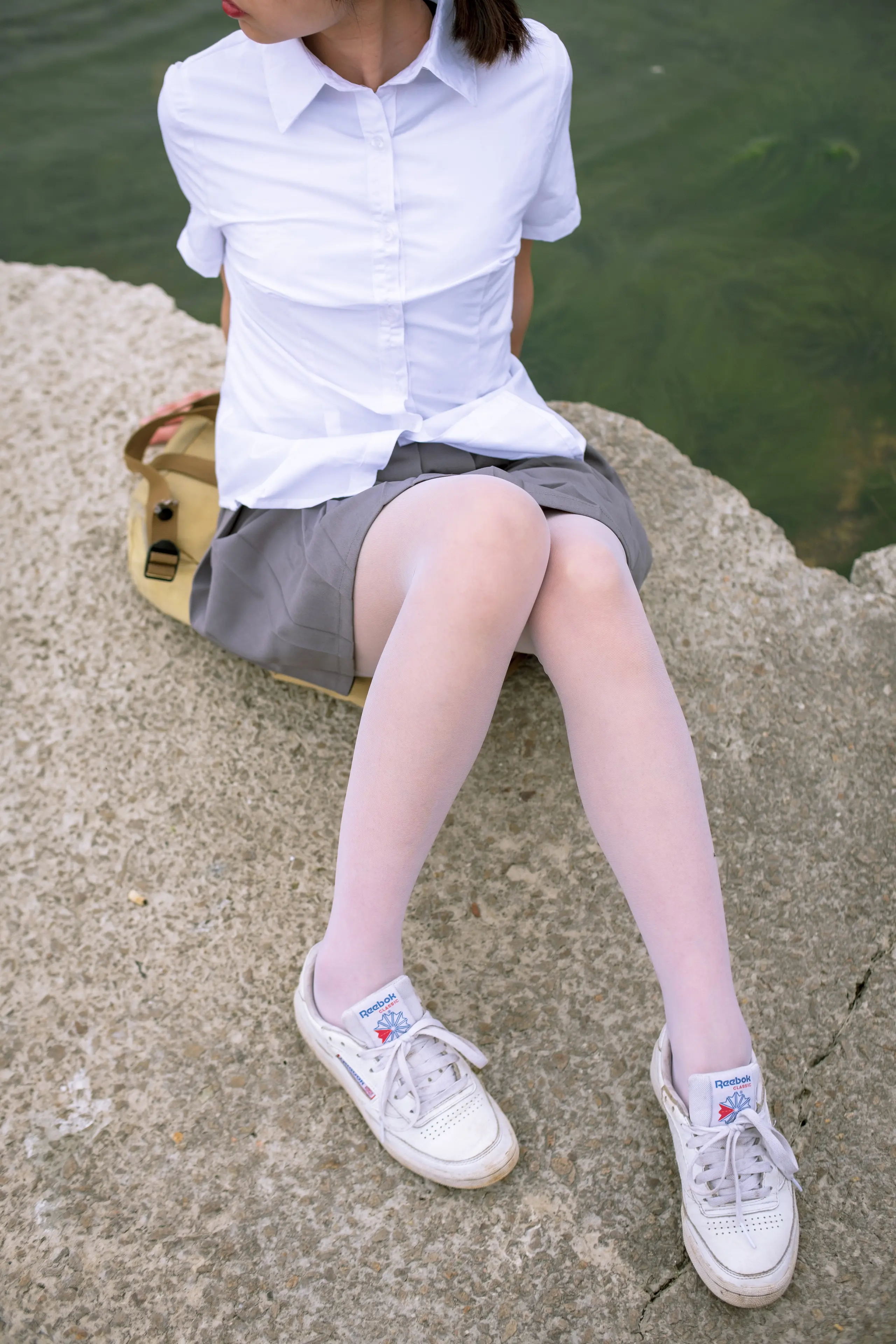 森萝财团 BETA 学生妹的外拍写真 [85P]