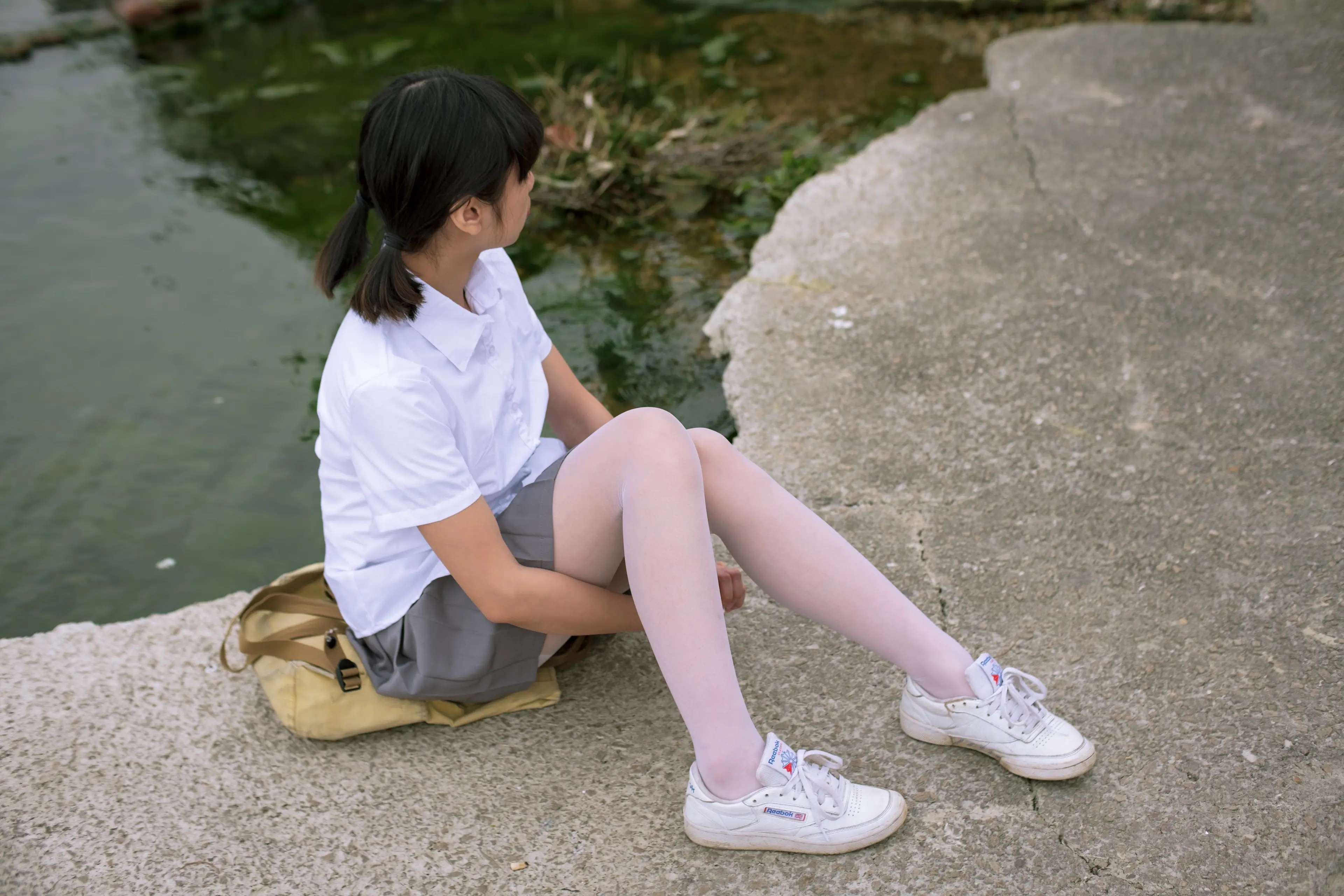 森萝财团 BETA 学生妹的外拍写真 [85P]