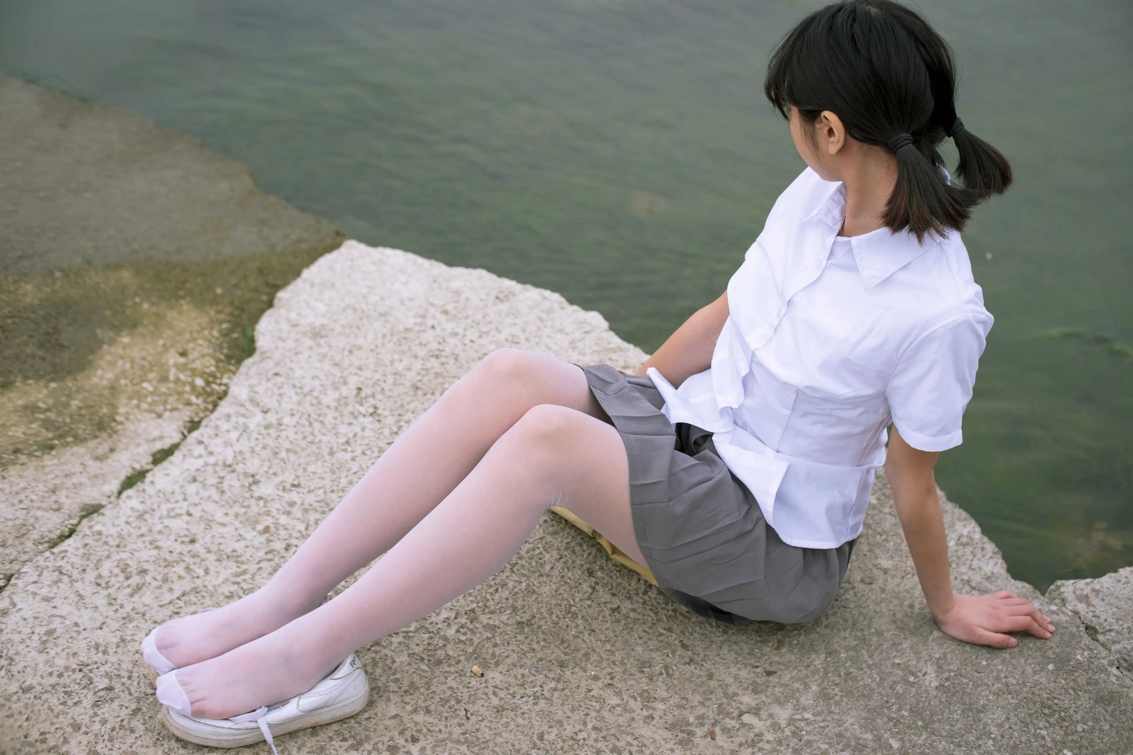 森萝财团 BETA 学生妹的外拍写真 [85P]