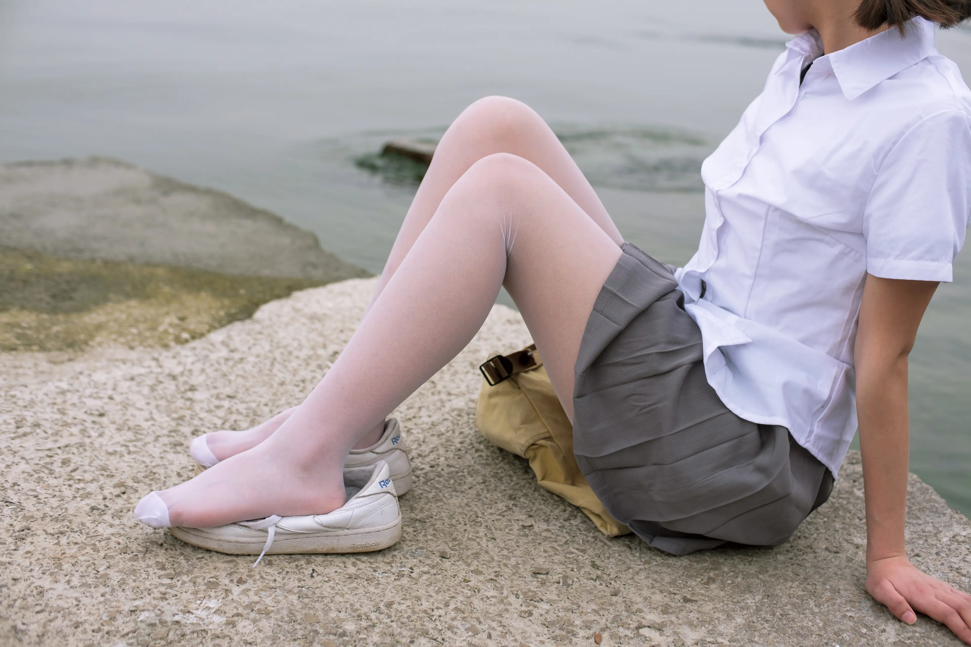 森萝财团 BETA 学生妹的外拍写真 [85P]