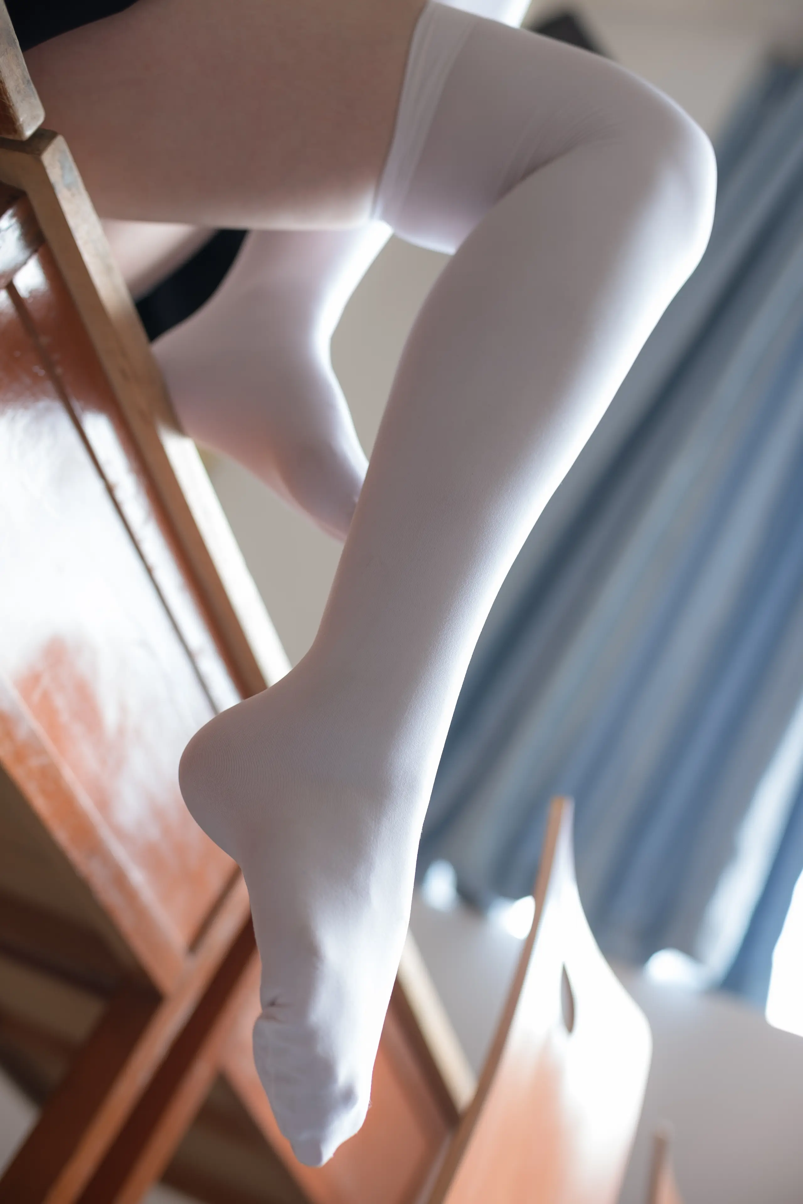 森萝财团 BETA 教室里的JK白丝少女 [66P]