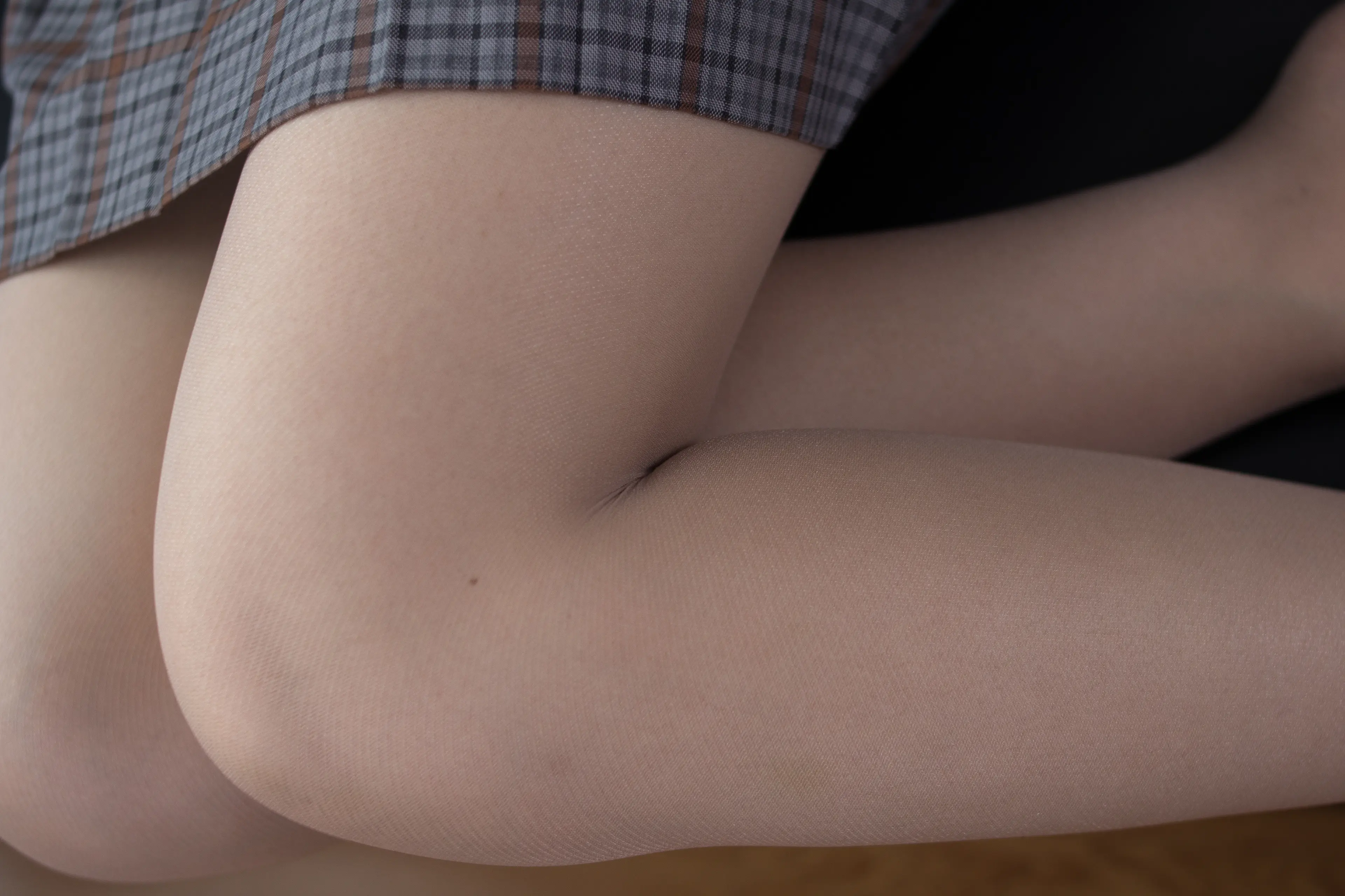 森萝财团 BETA 校服肉丝少女 [101P]