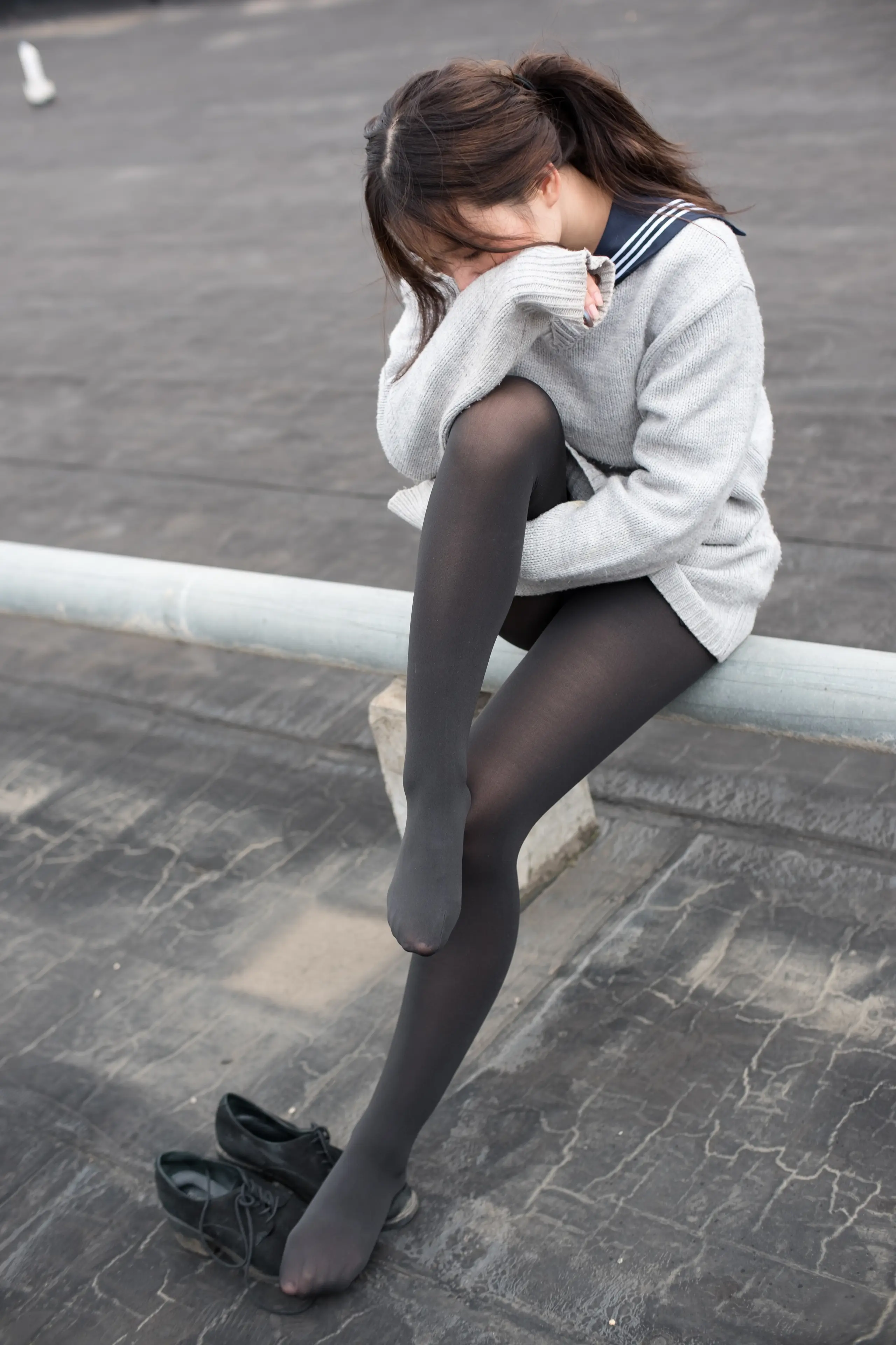 森萝财团 BETA 楼梯间的黑丝小妹 [47P]