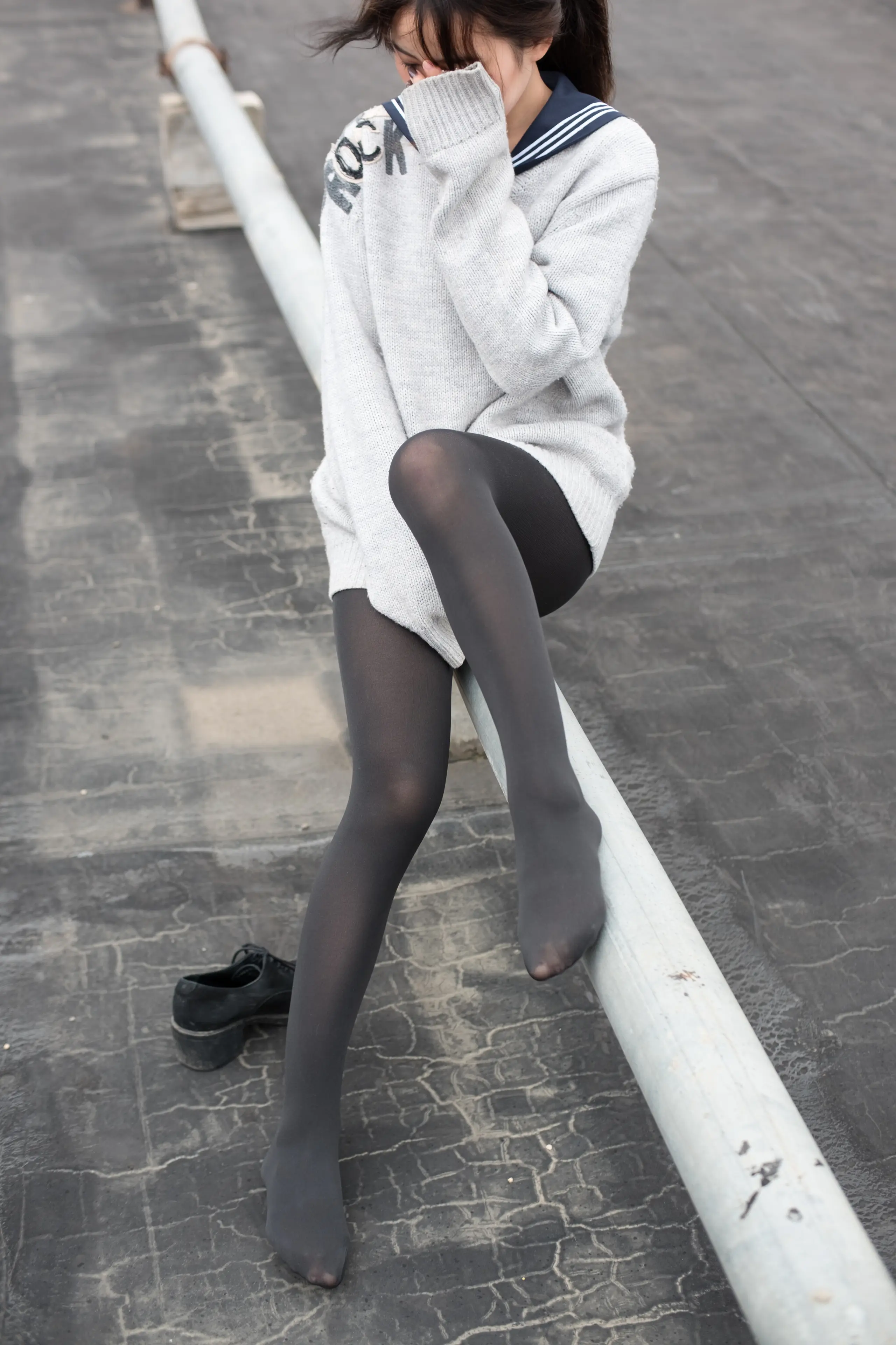 森萝财团 BETA 楼梯间的黑丝小妹 [47P]