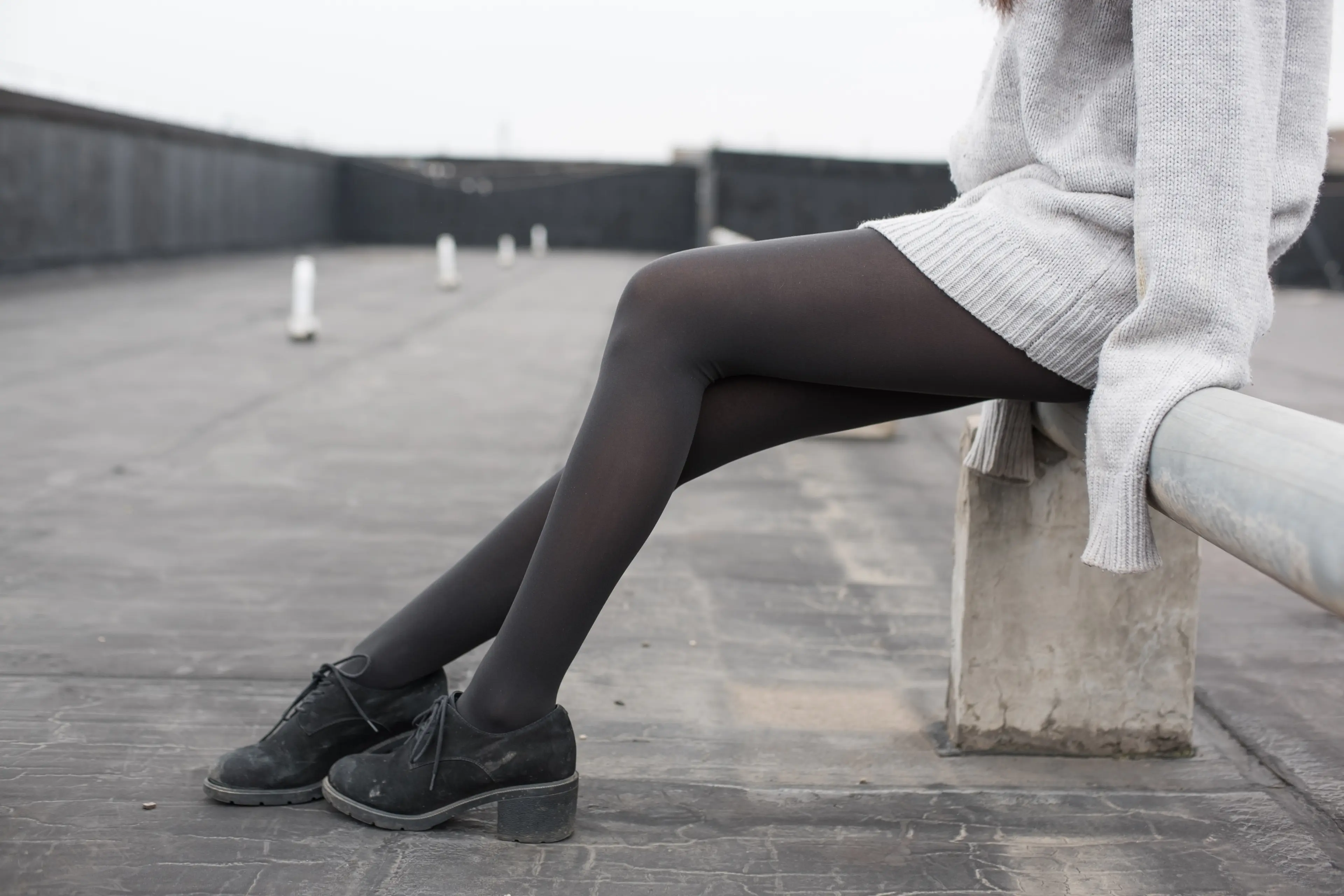 森萝财团 BETA 楼梯间的黑丝小妹 [47P]