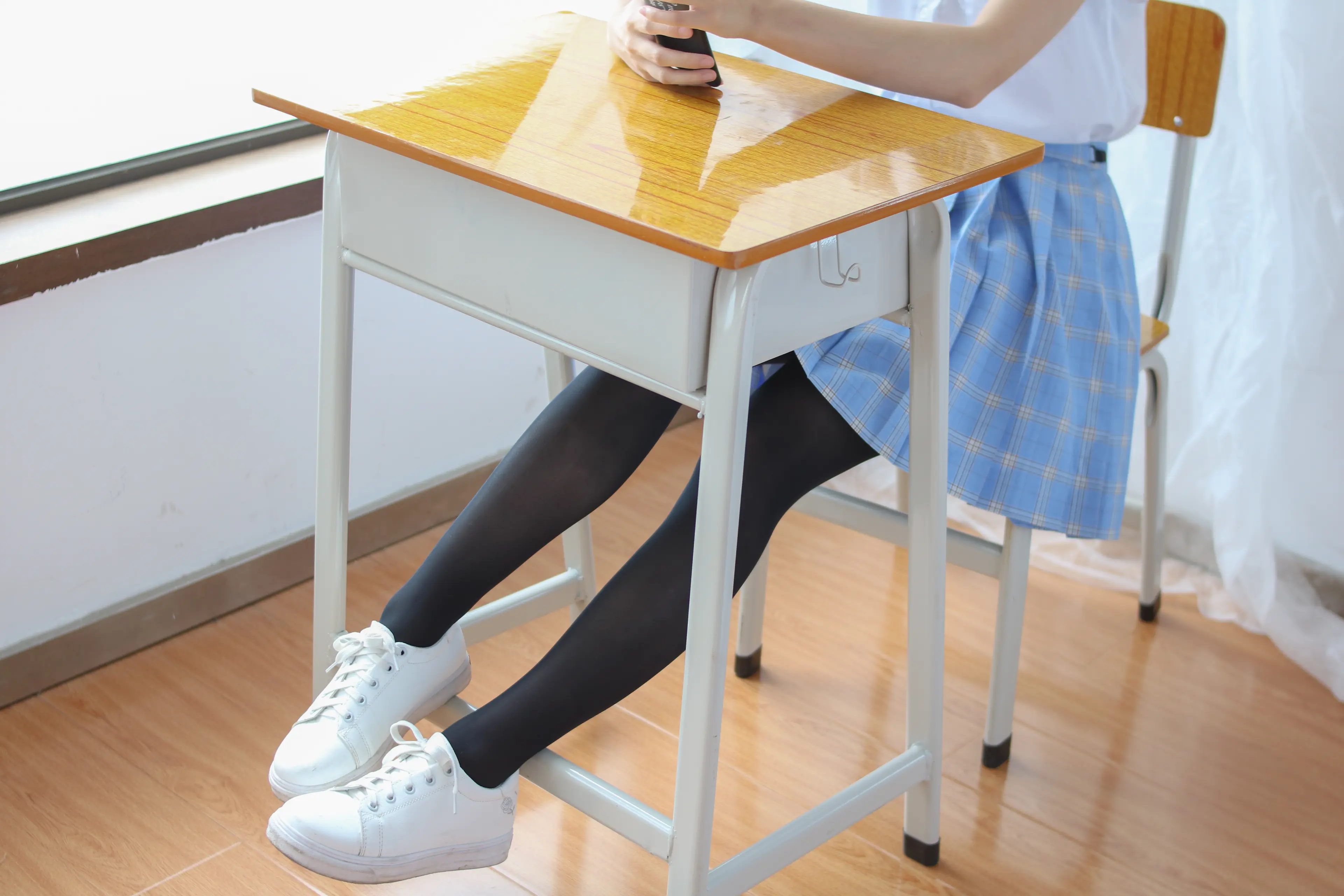 森萝财团 BETA 清新黑丝学生妹 [126P]