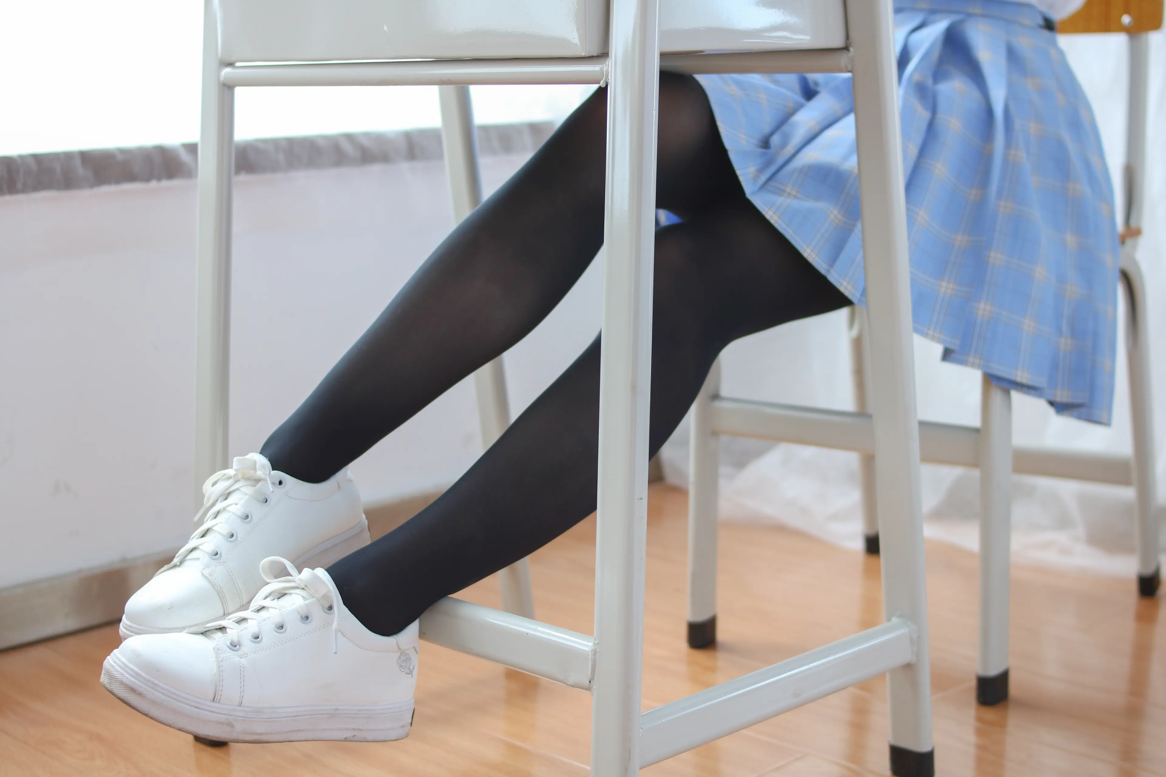 森萝财团 BETA 清新黑丝学生妹 [126P]