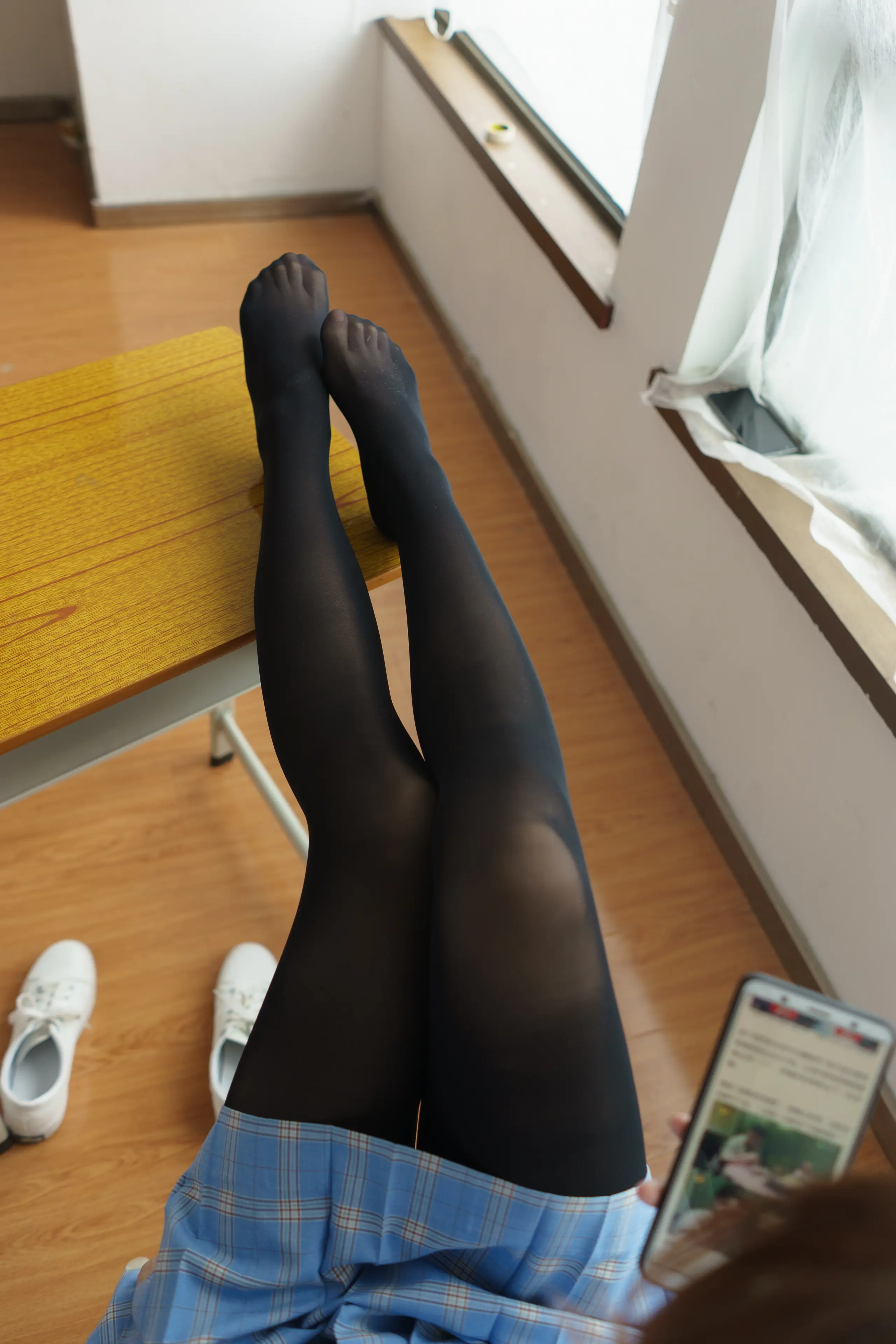 森萝财团 BETA 清新黑丝学生妹 [126P]