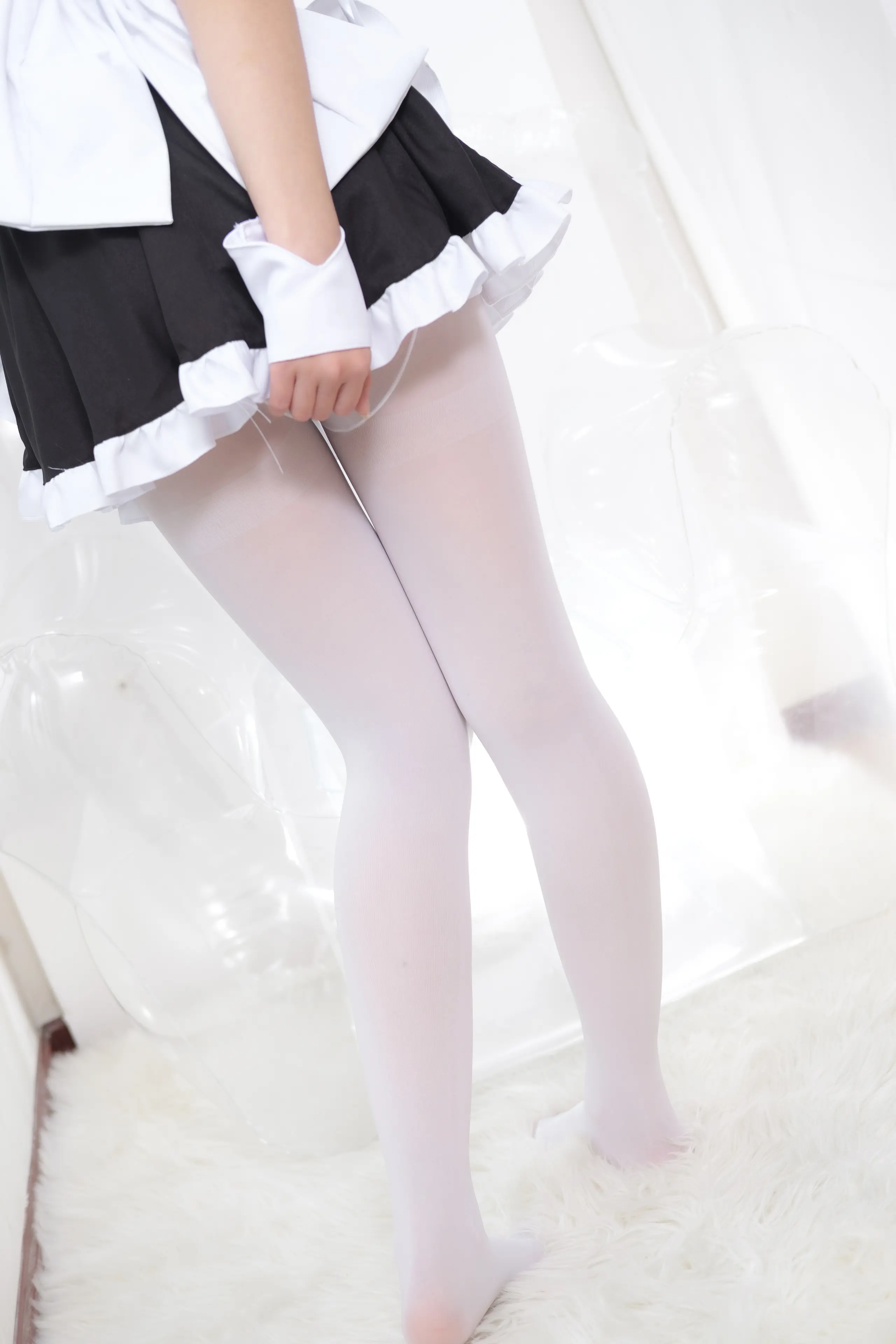 森萝财团 BETA 白丝嫩嫩的厨娘 [41P]