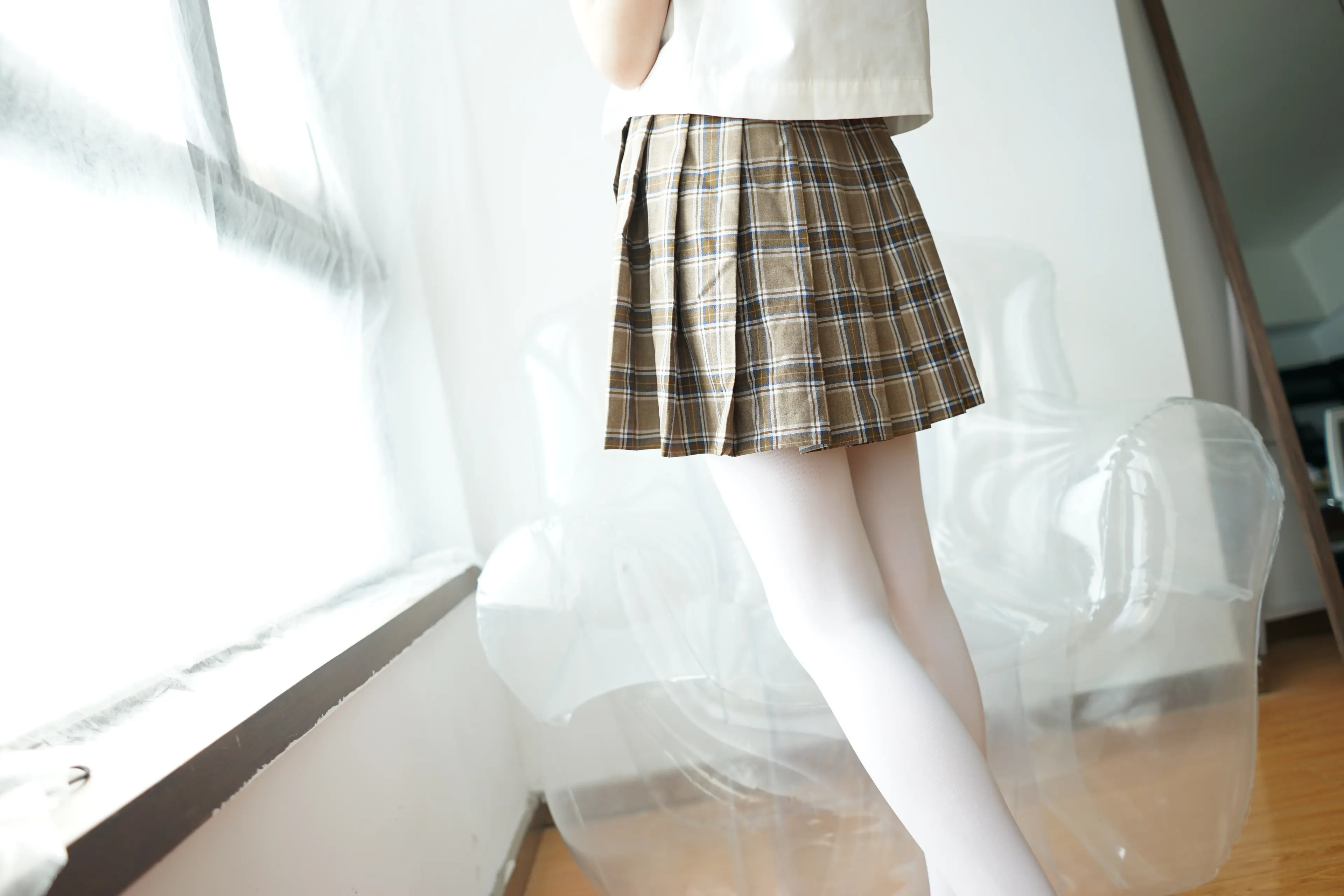 森萝财团 BETA 白丝格子裙 [212P]