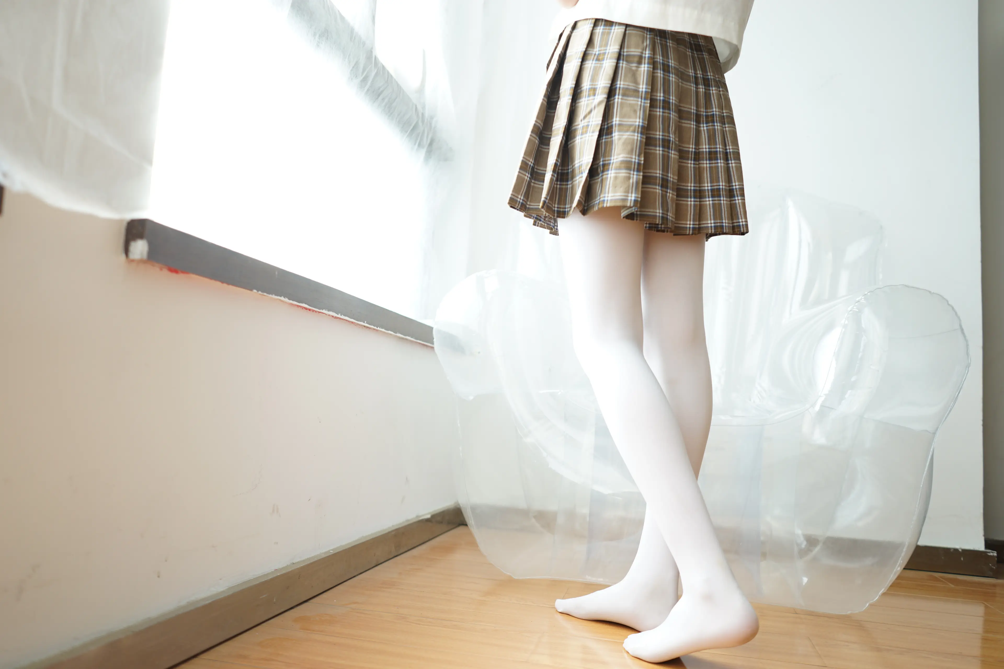 森萝财团 BETA 白丝格子裙 [212P]