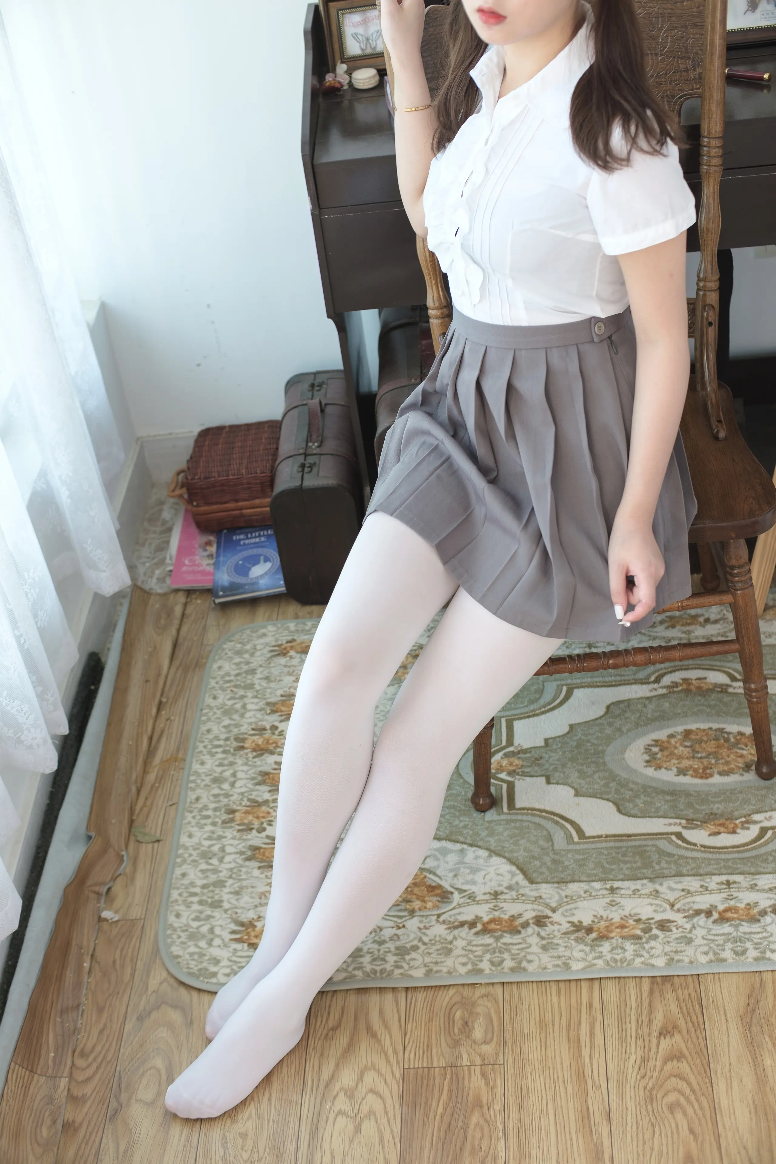 森萝财团 BETA 白丝美少女 [71P]