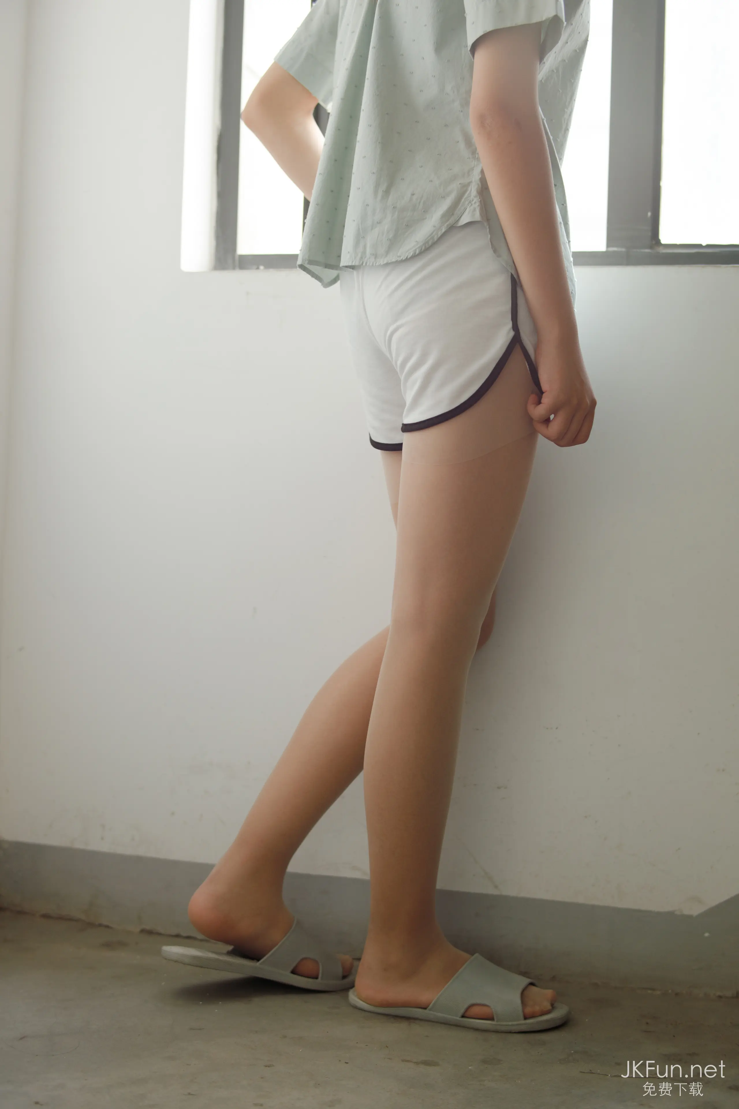 森萝财团 BETA 肉丝15D [32P]