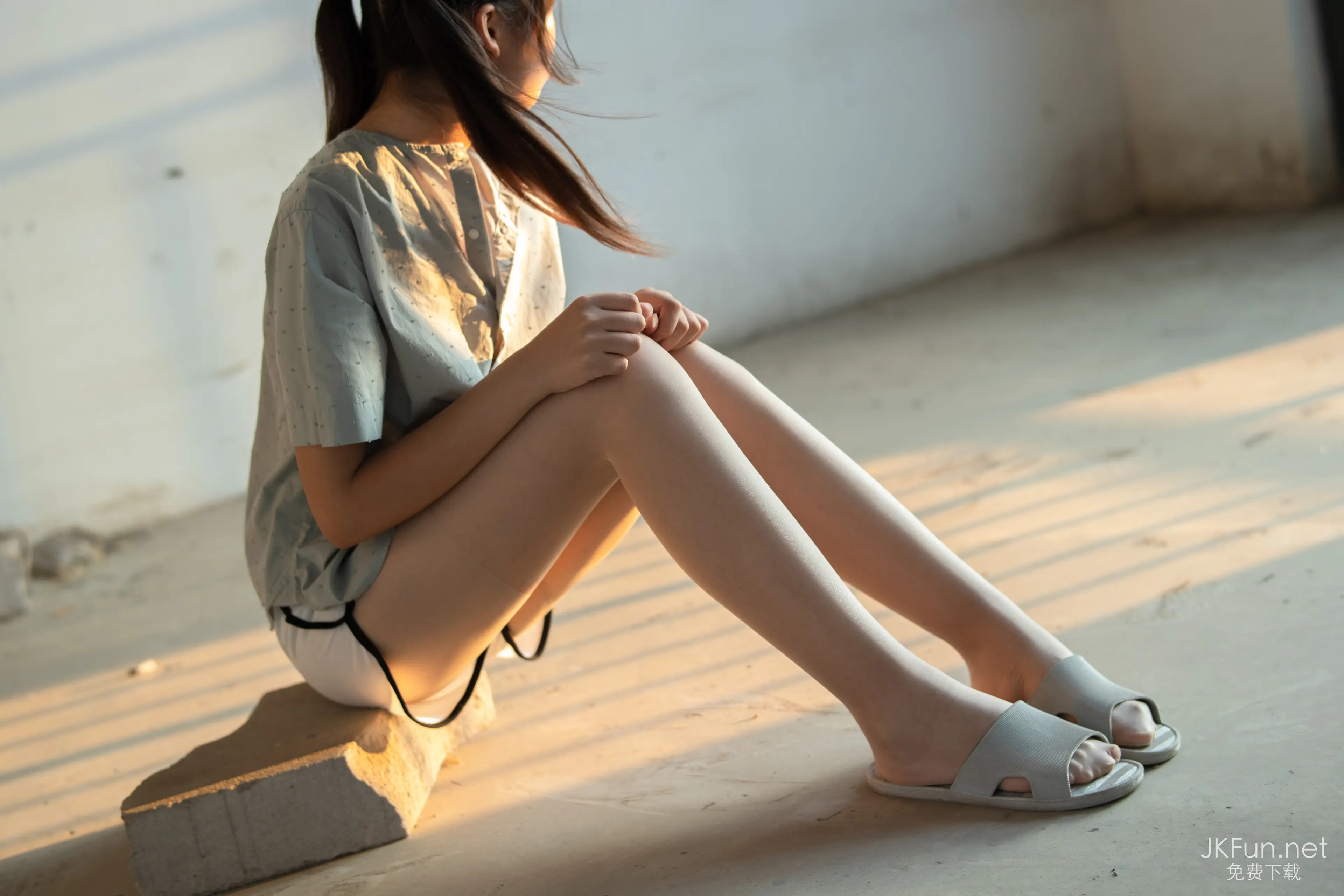 森萝财团 BETA 肉丝15D [32P]