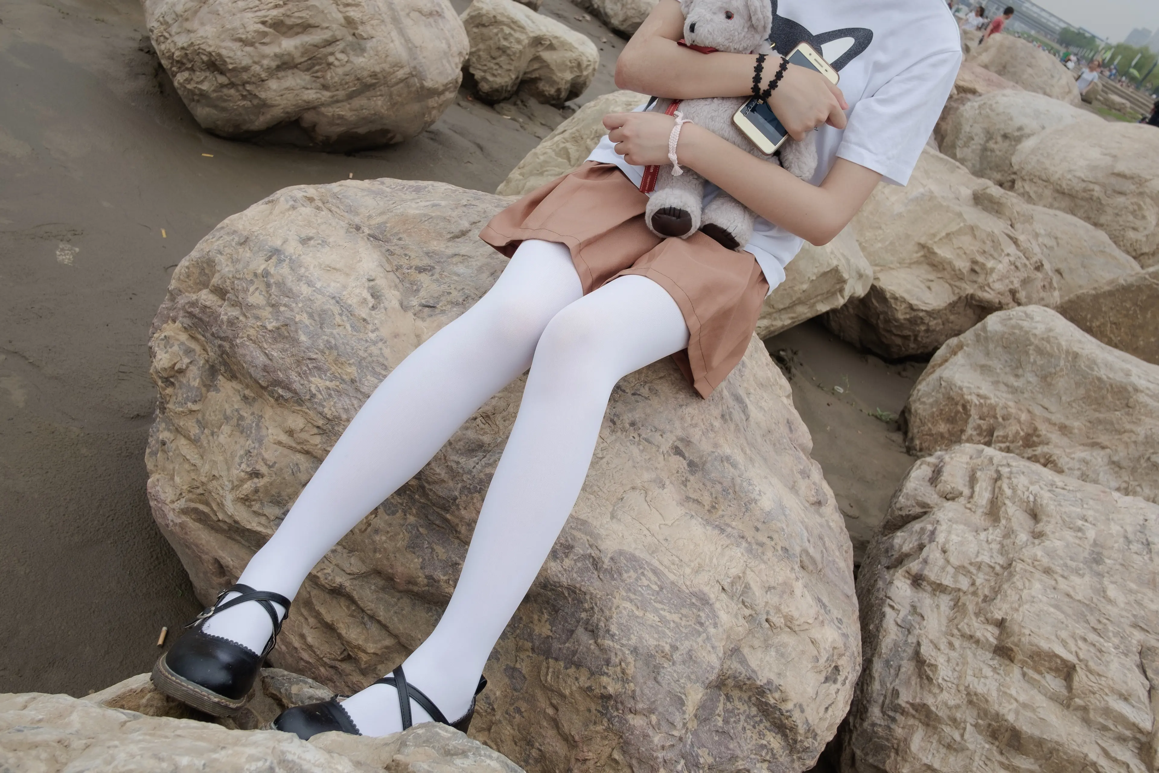 森萝财团 BETA 高中女生JK白丝外拍 [113P]