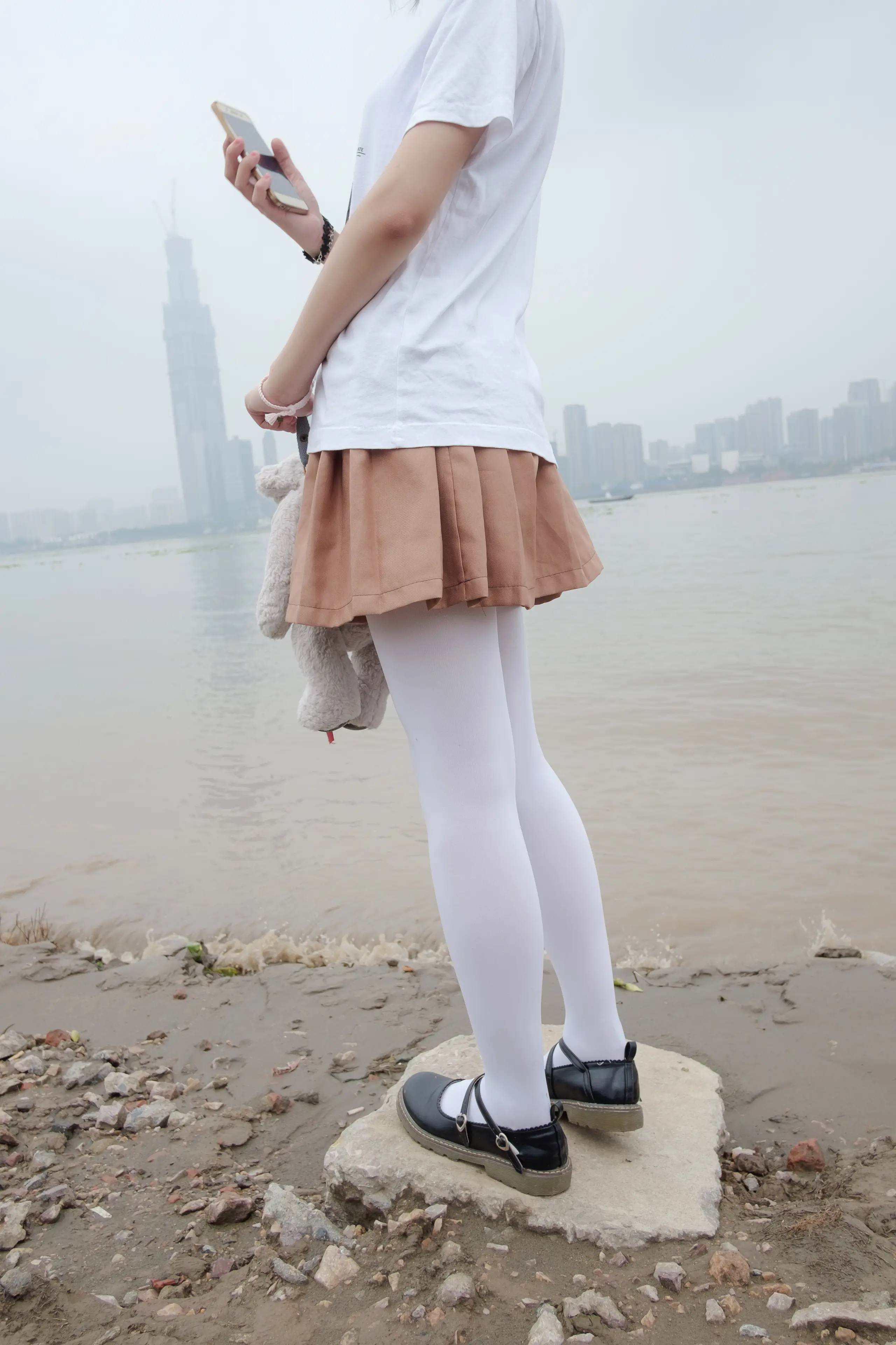 森萝财团 BETA 高中女生JK白丝外拍 [113P]