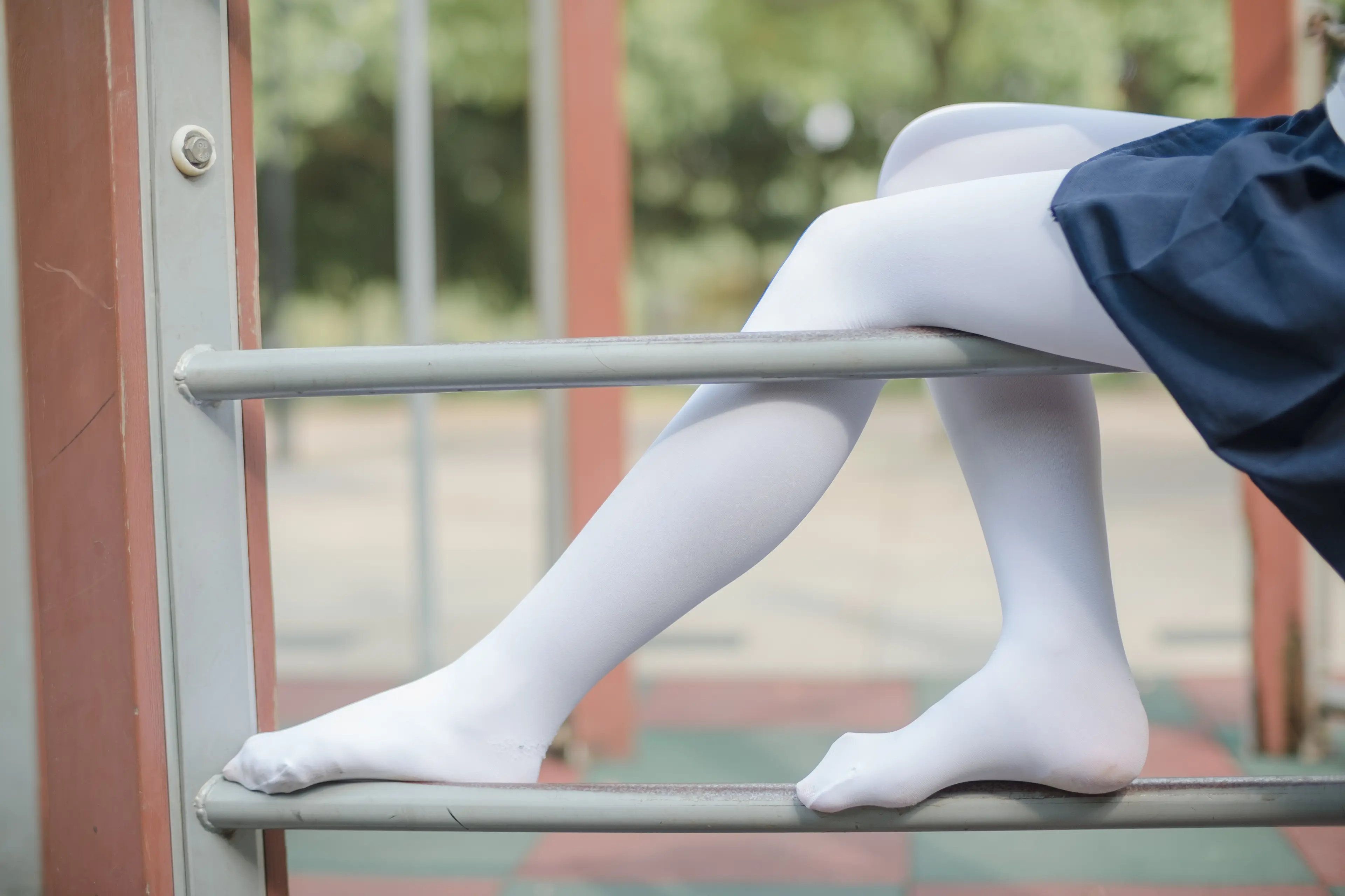 森萝财团 BETA 高中生的户外白丝 [91P]