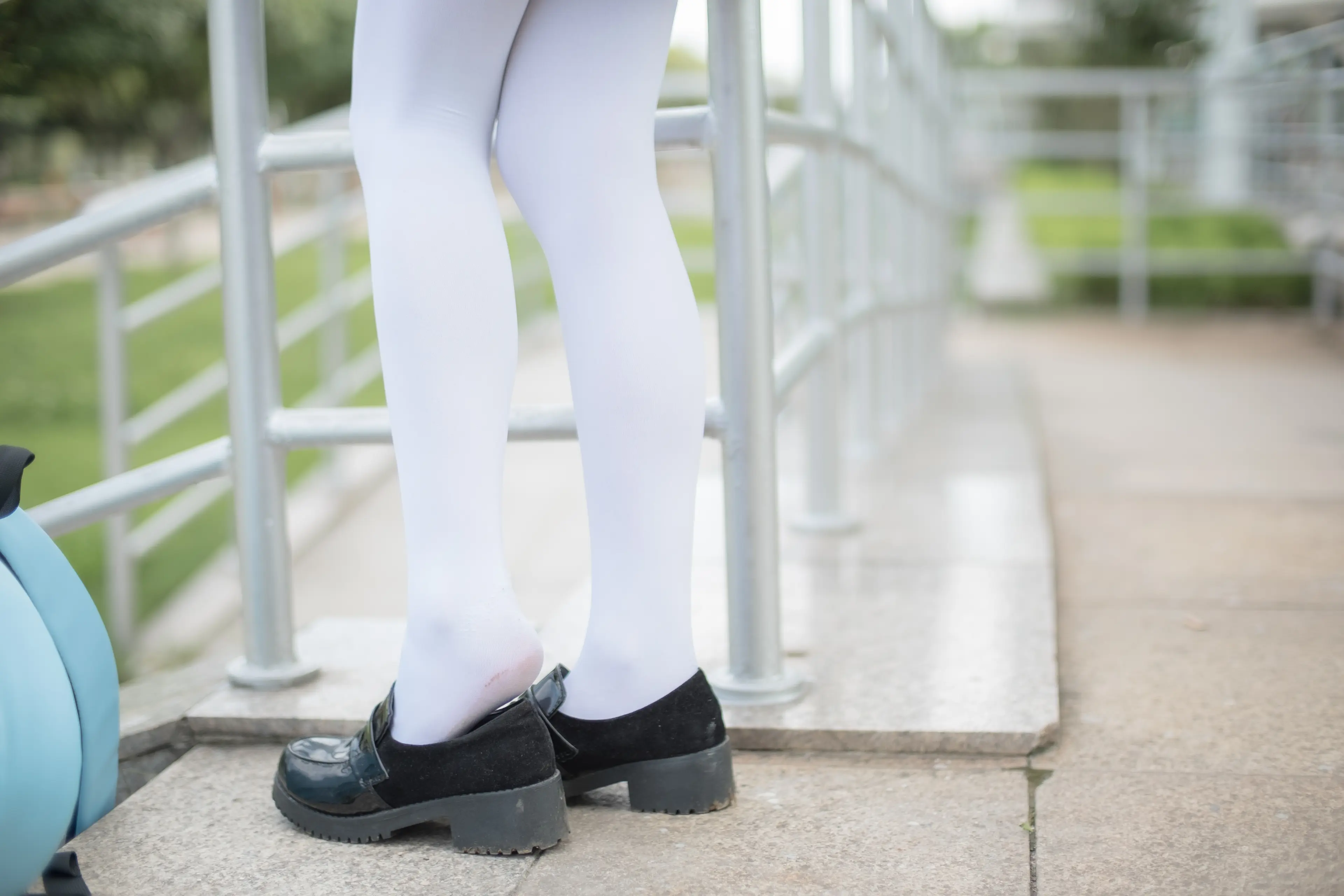 森萝财团 BETA 高中生的户外白丝 [91P]