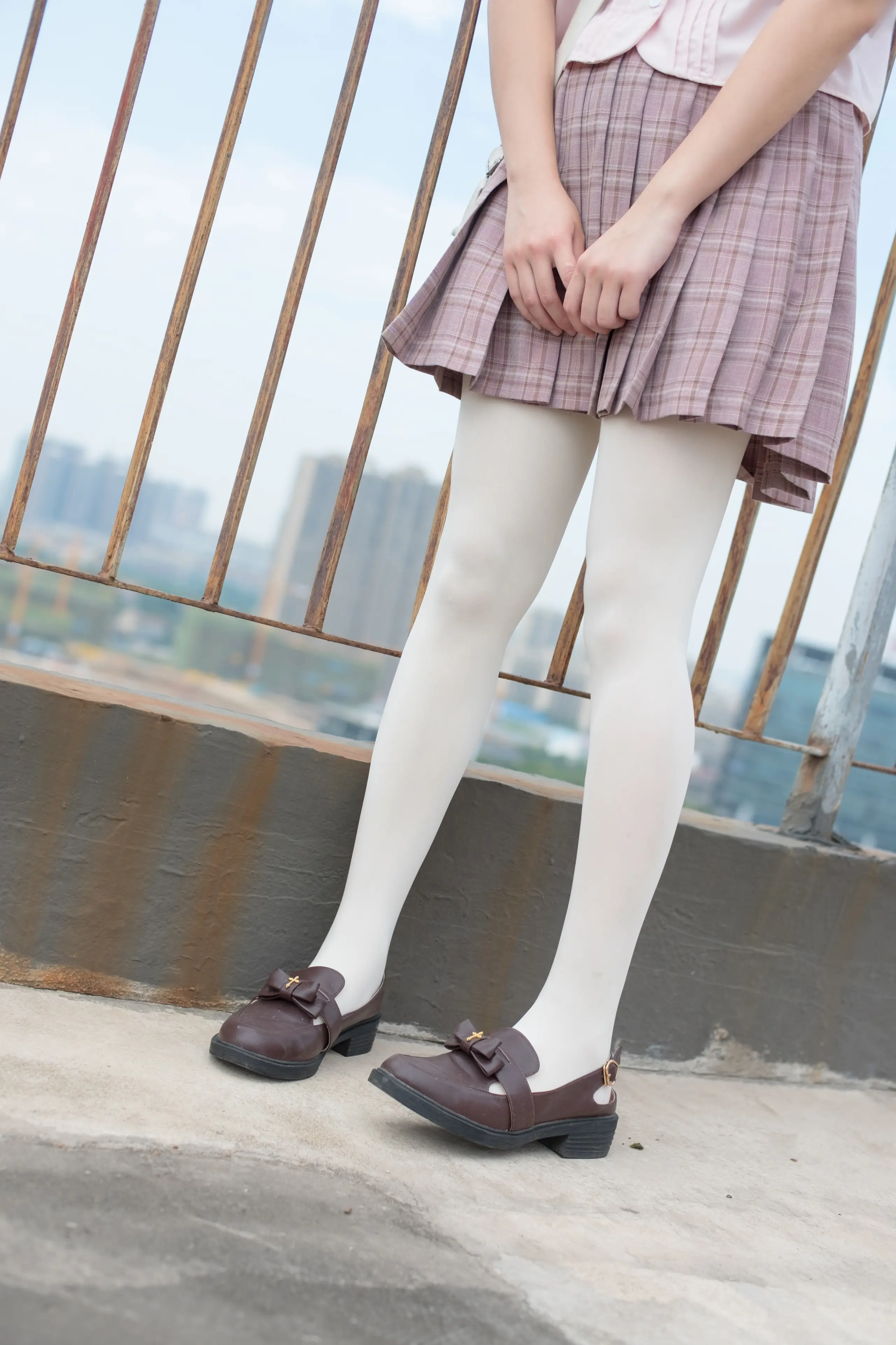 森萝财团 BETA 高中生的户外白丝 [91P]