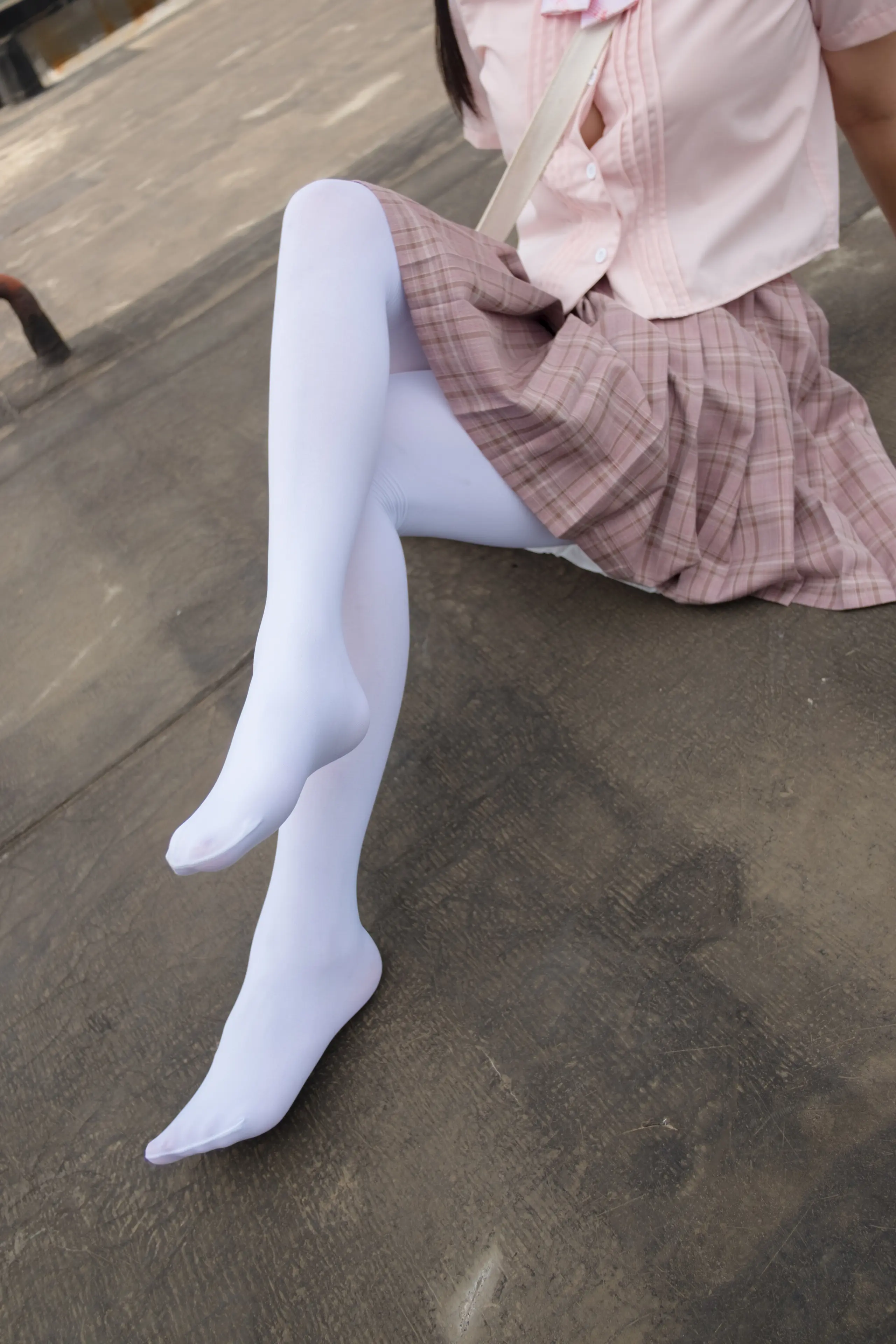 森萝财团 BETA 高中生的户外白丝 [91P]