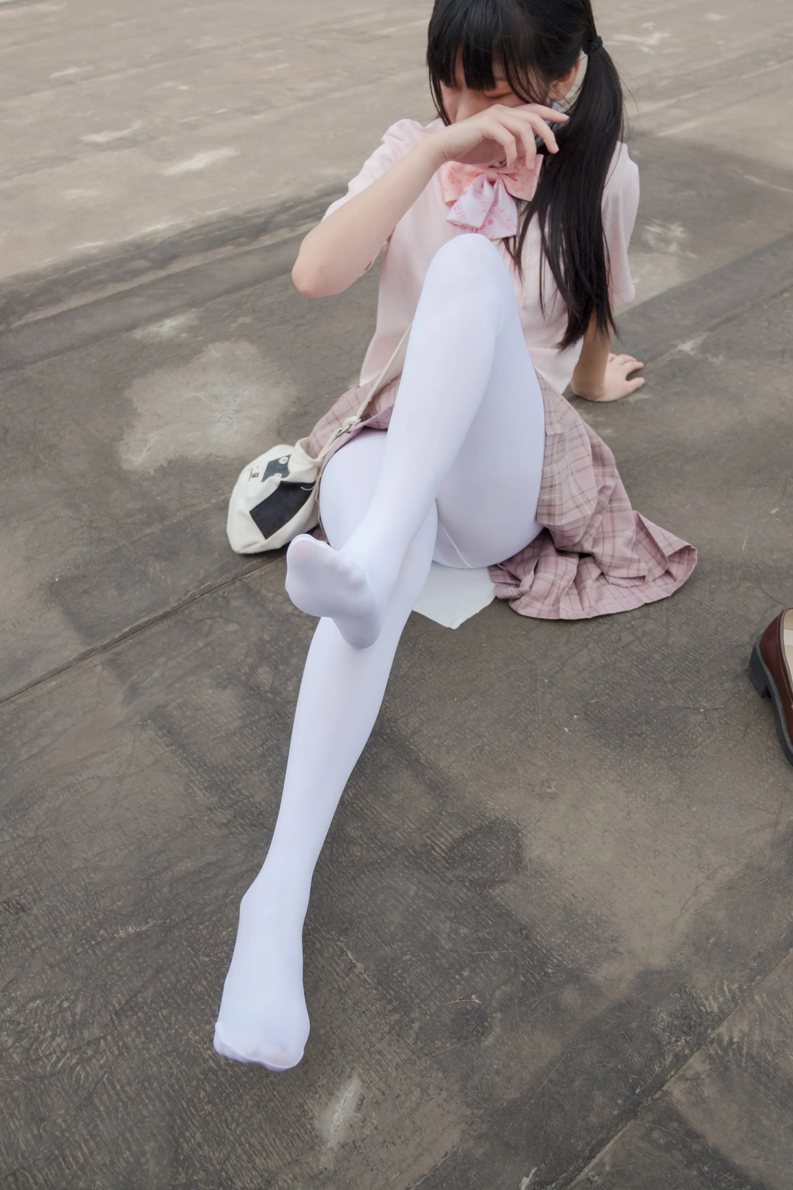 森萝财团 BETA 高中生的户外白丝 [91P]