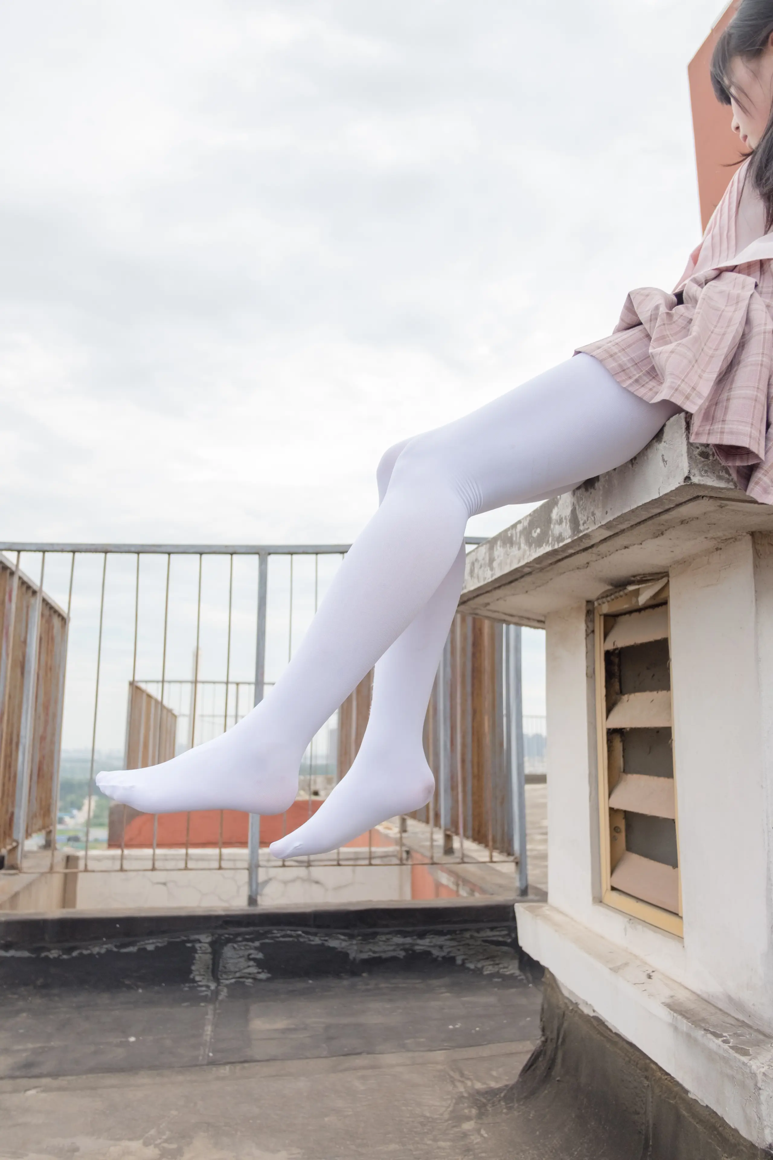 森萝财团 BETA 高中生的户外白丝 [91P]