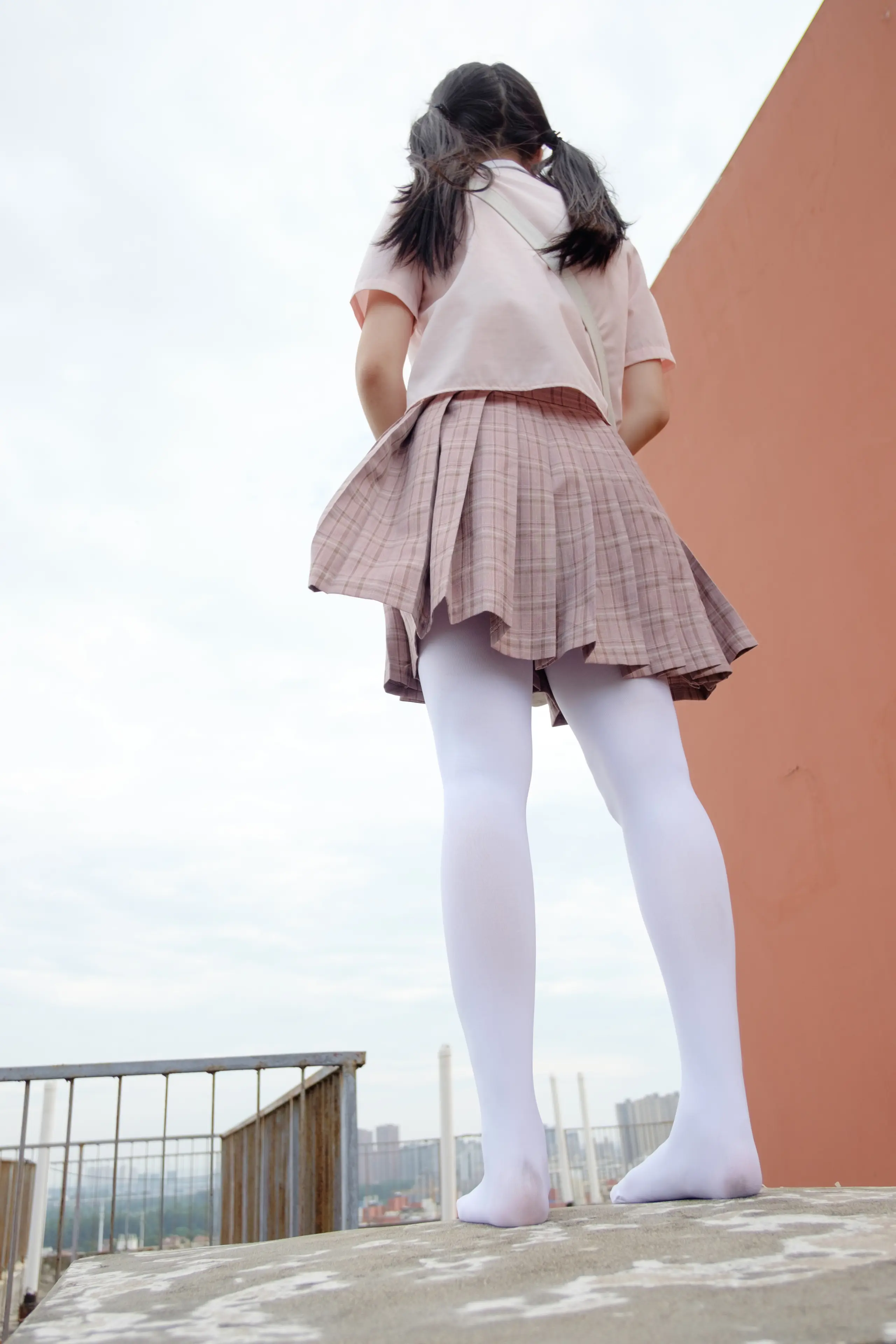 森萝财团 BETA 高中生的户外白丝 [91P]