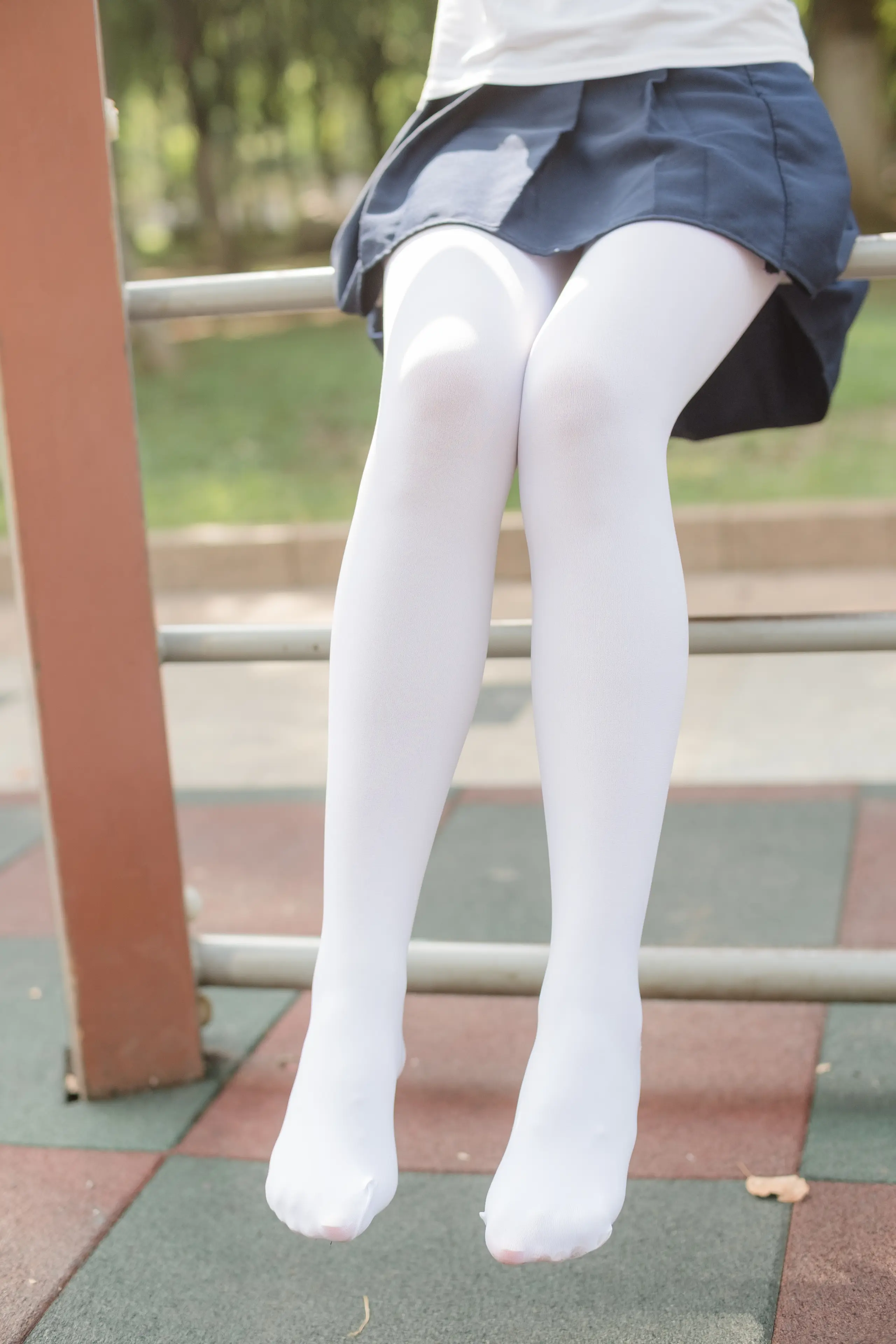 森萝财团 BETA 高中生的户外白丝 [91P]