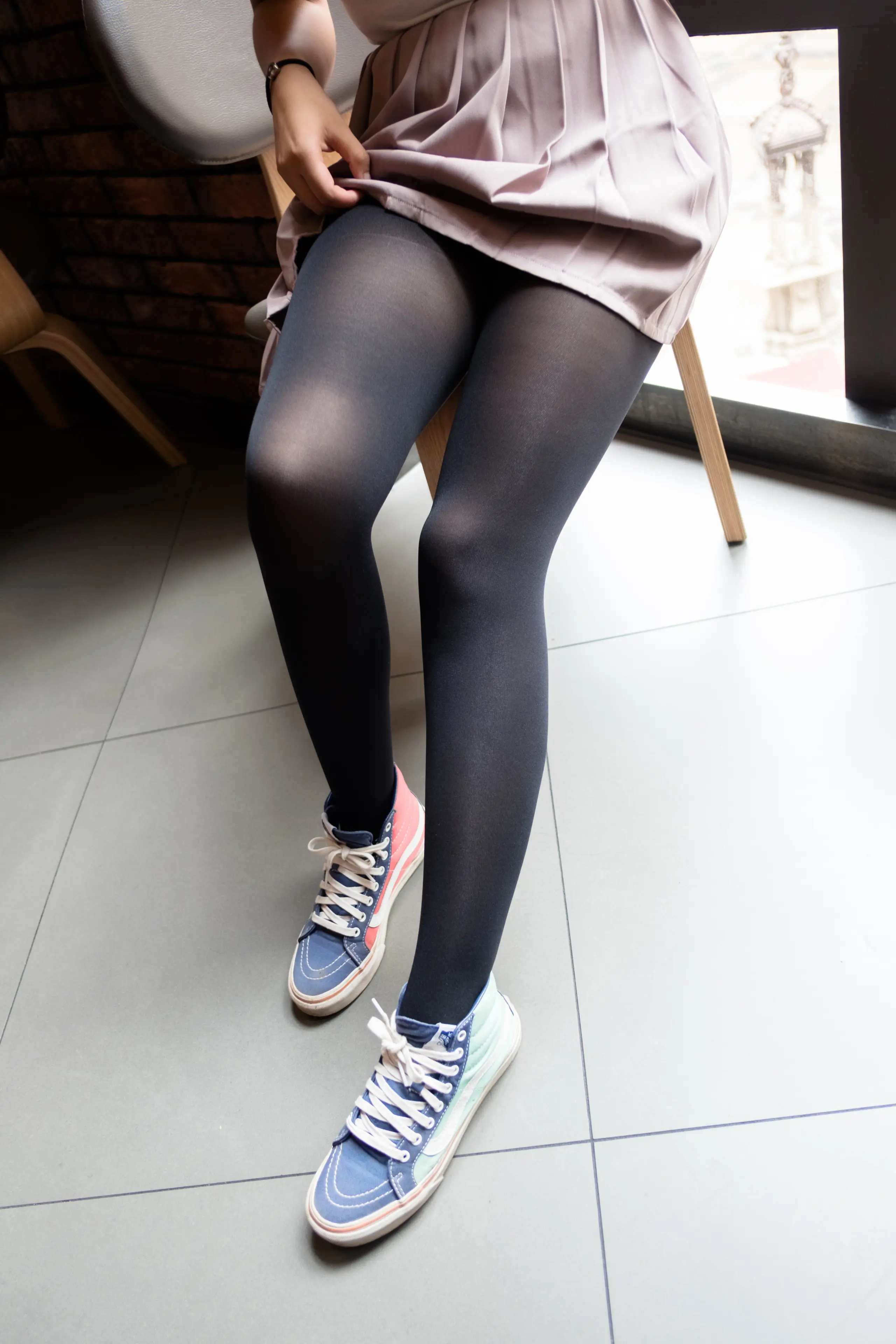 森萝财团 BETA 黑丝运动风 [77P]