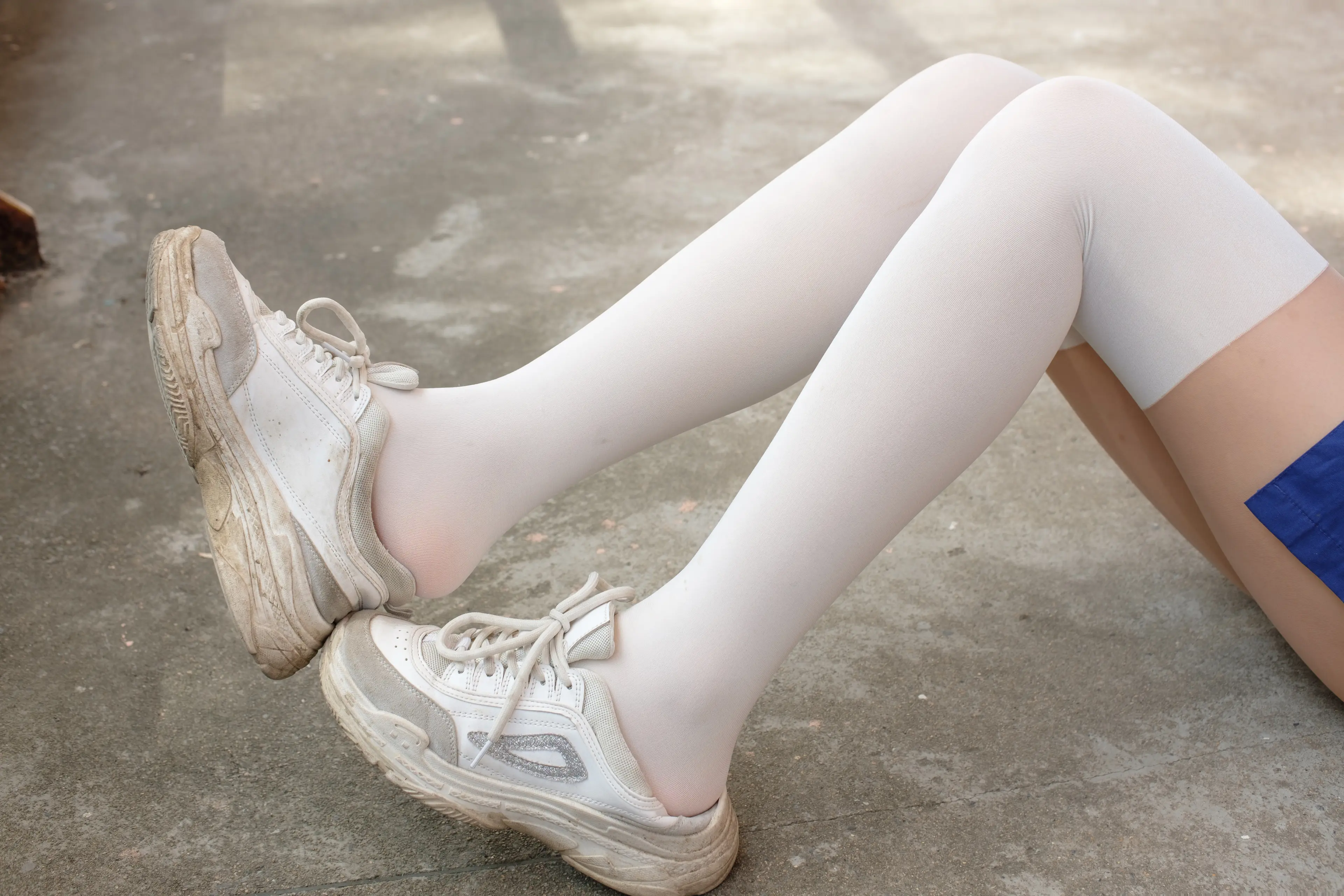 森萝财团 BETA JK白丝外拍 [57P]