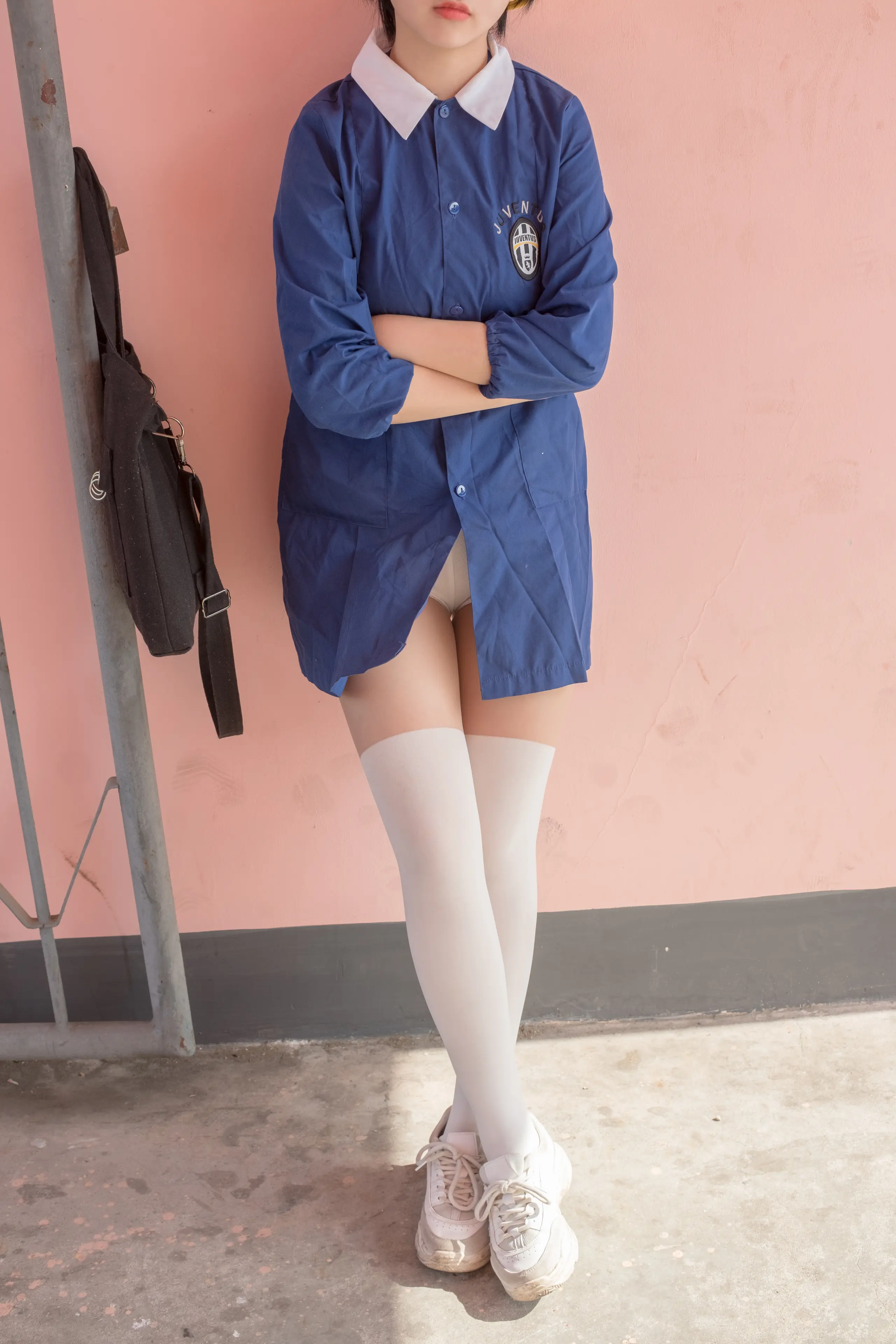 森萝财团 BETA JK白丝外拍 [57P]