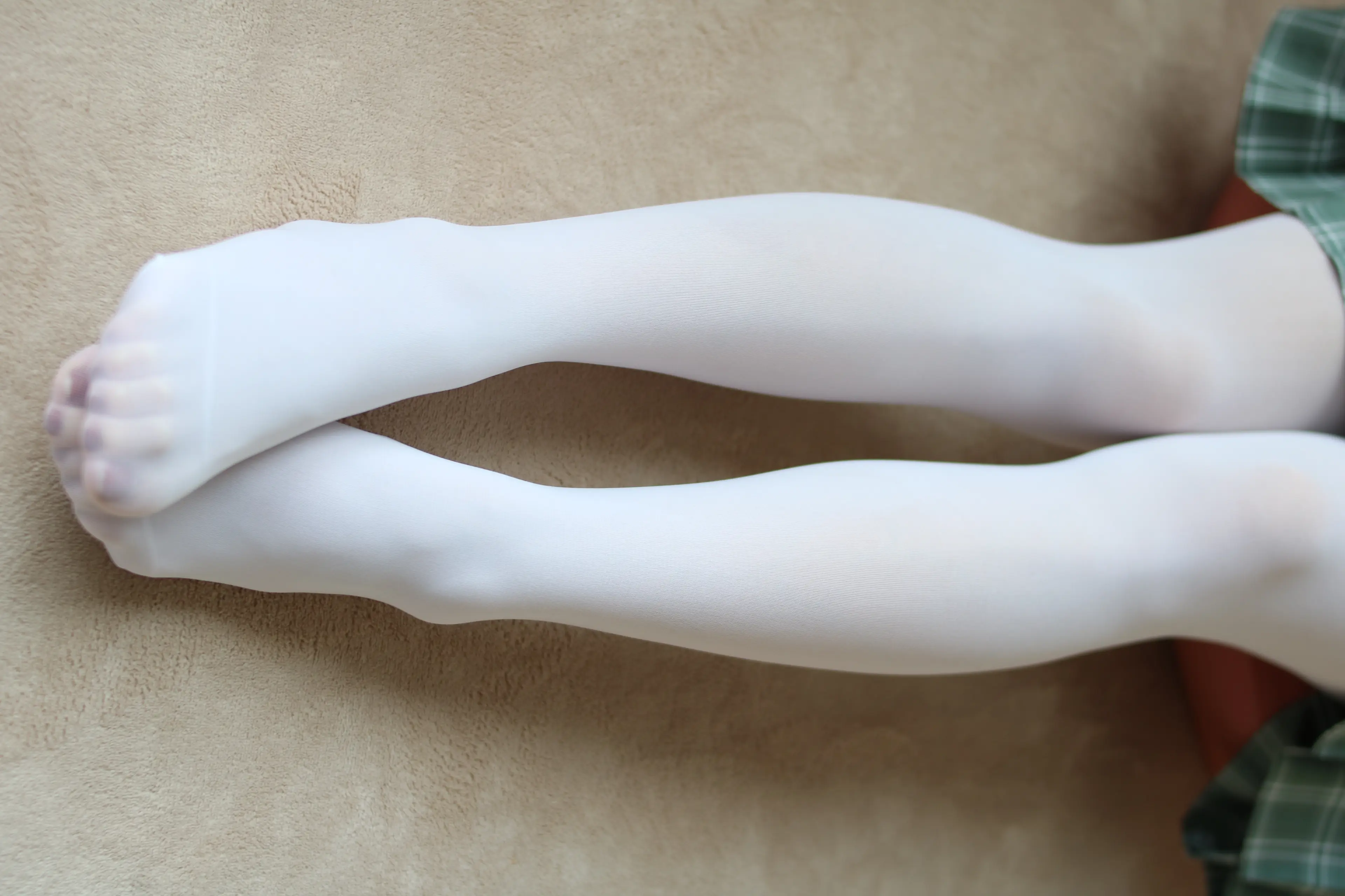 森萝财团 BETA JK白丝少女的美足 [225P]