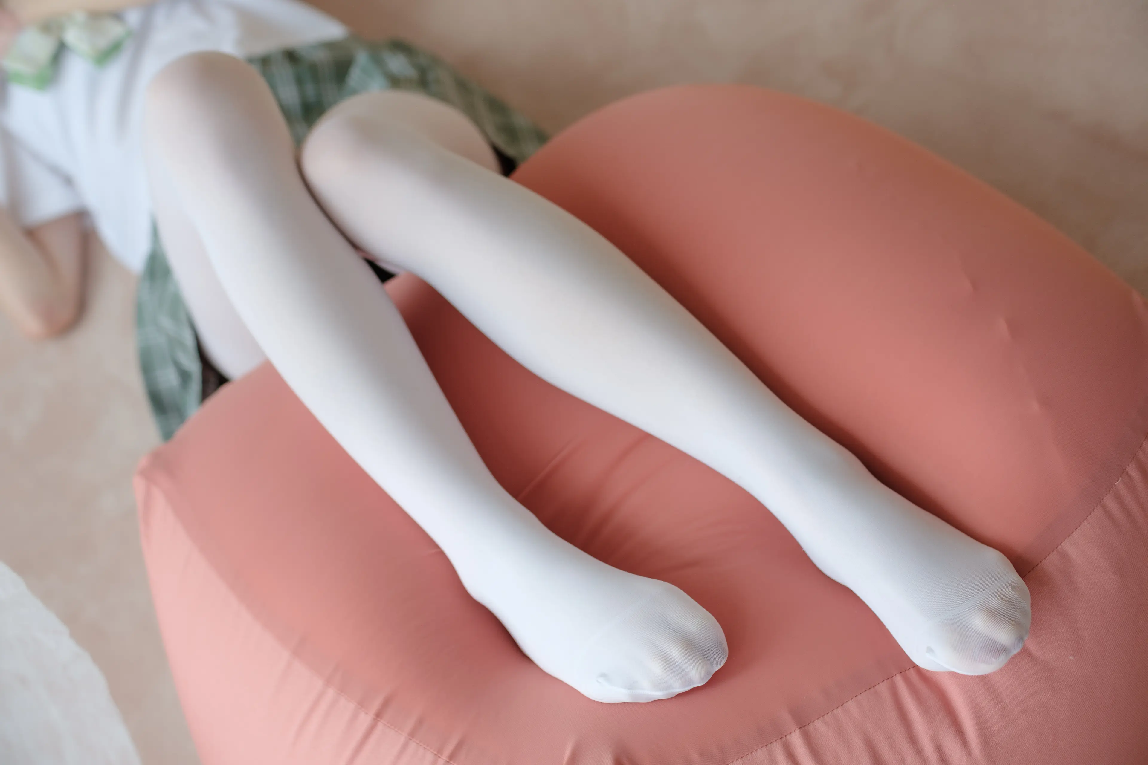 森萝财团 BETA JK白丝少女的美足 [225P]