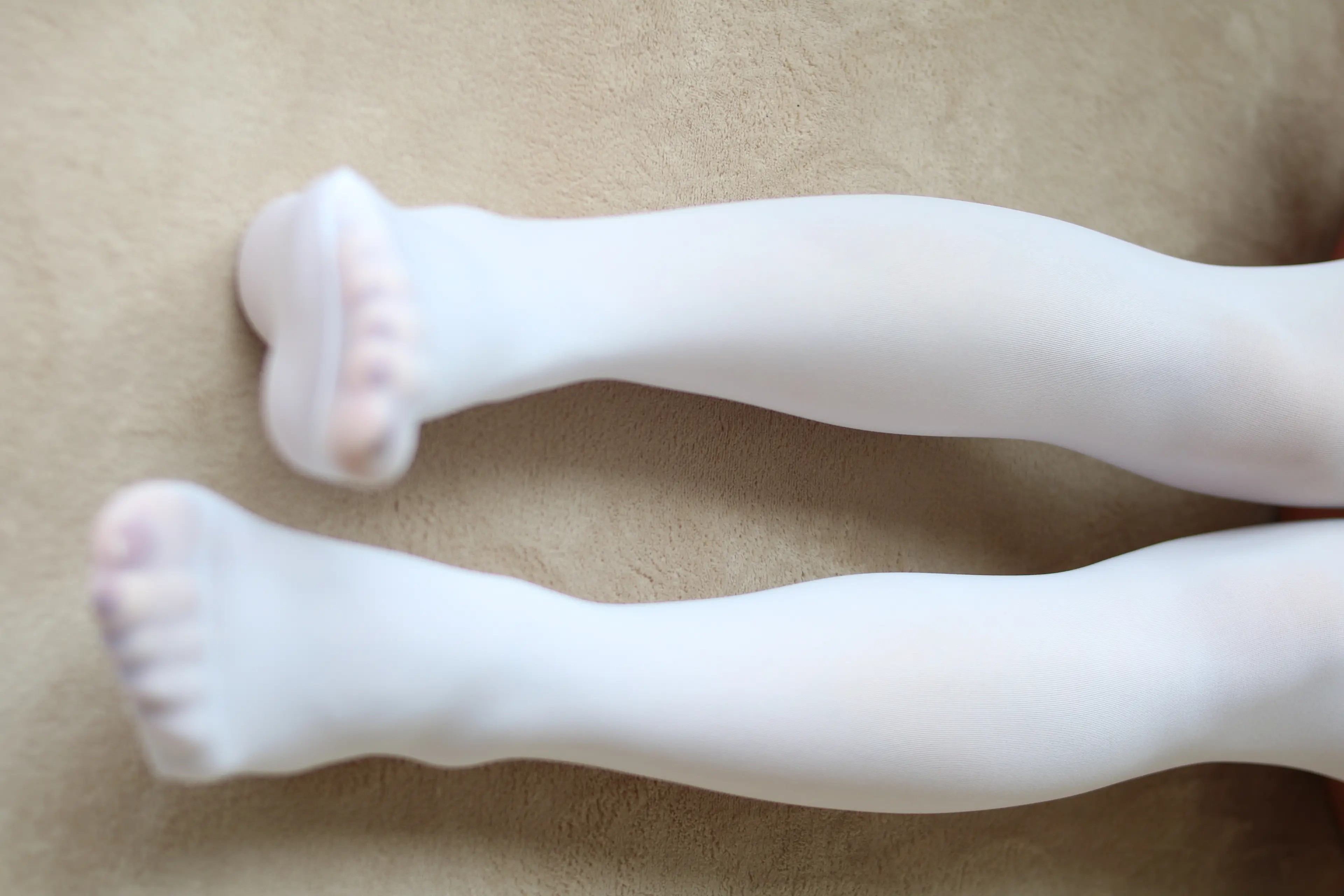 森萝财团 BETA JK白丝少女的美足 [225P]