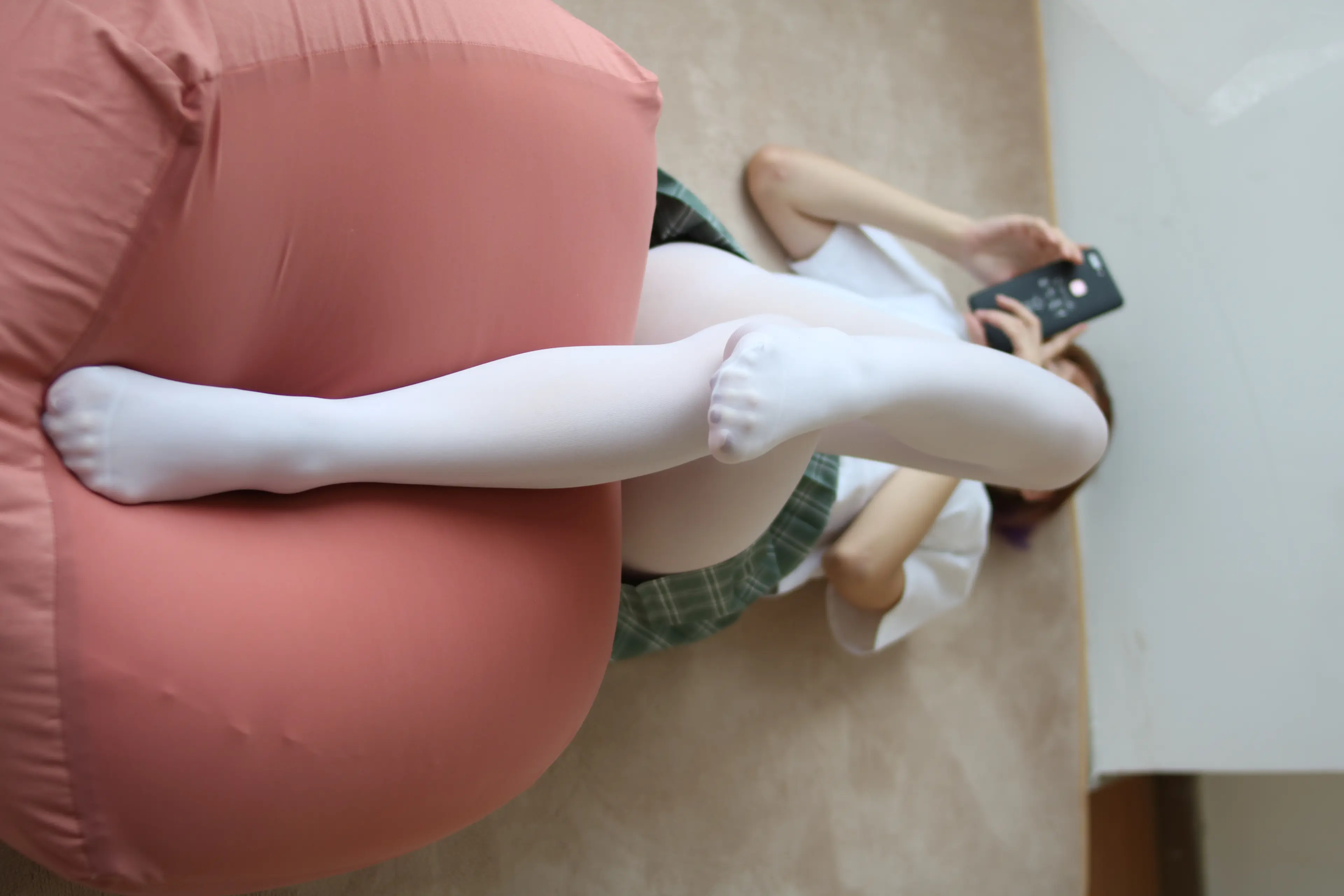 森萝财团 BETA JK白丝少女的美足 [225P]