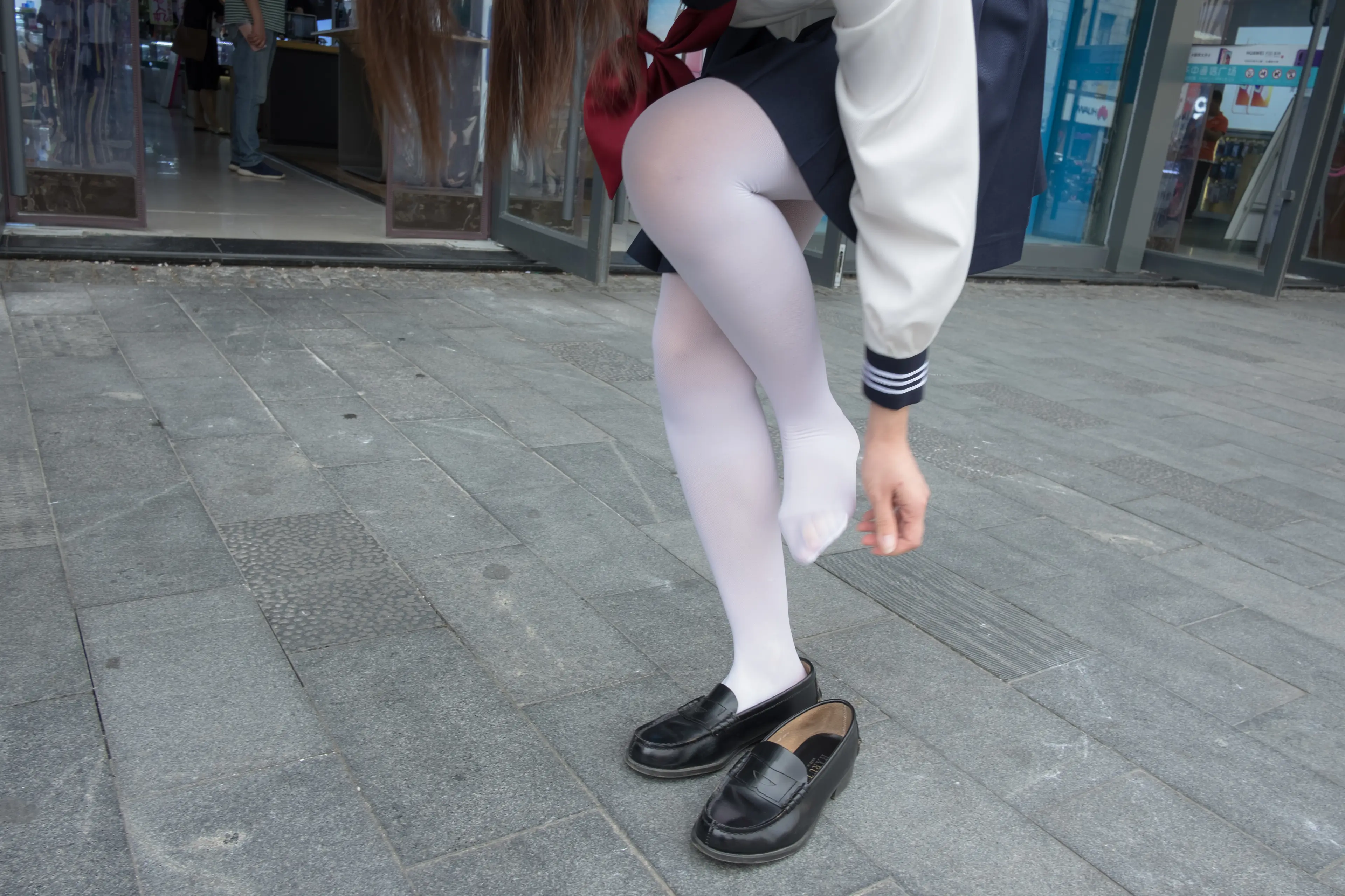 森萝财团 BETA JK白丝美足 [83P]