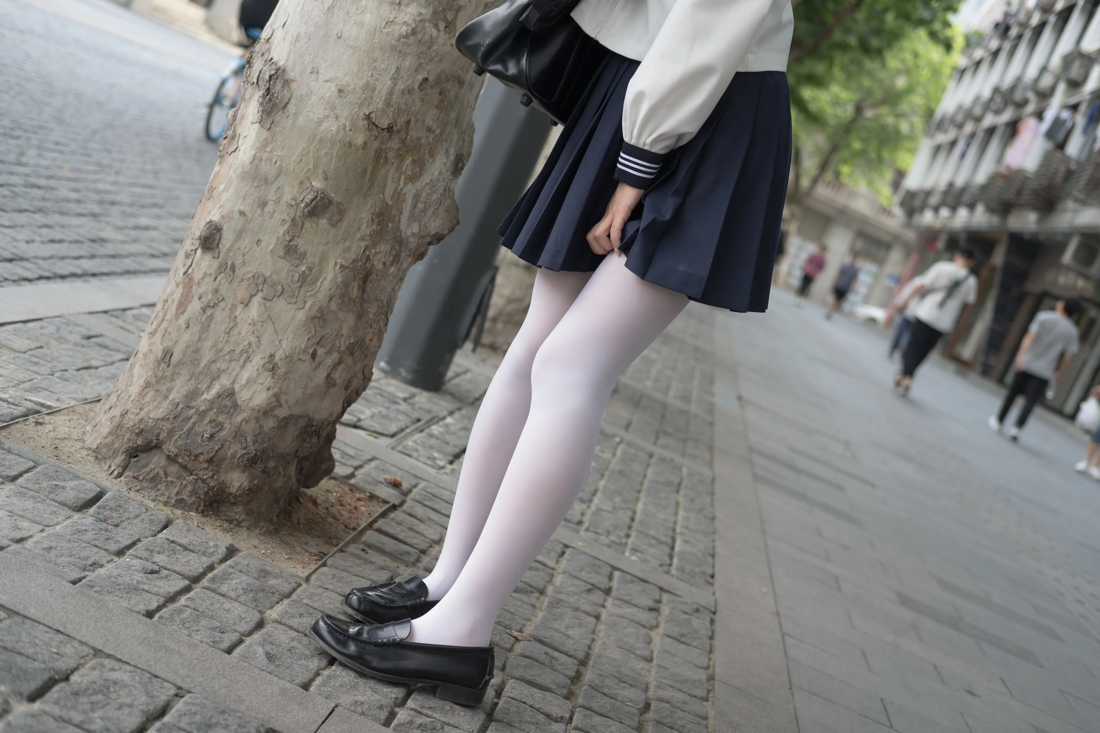 森萝财团 BETA JK白丝美足 [83P]